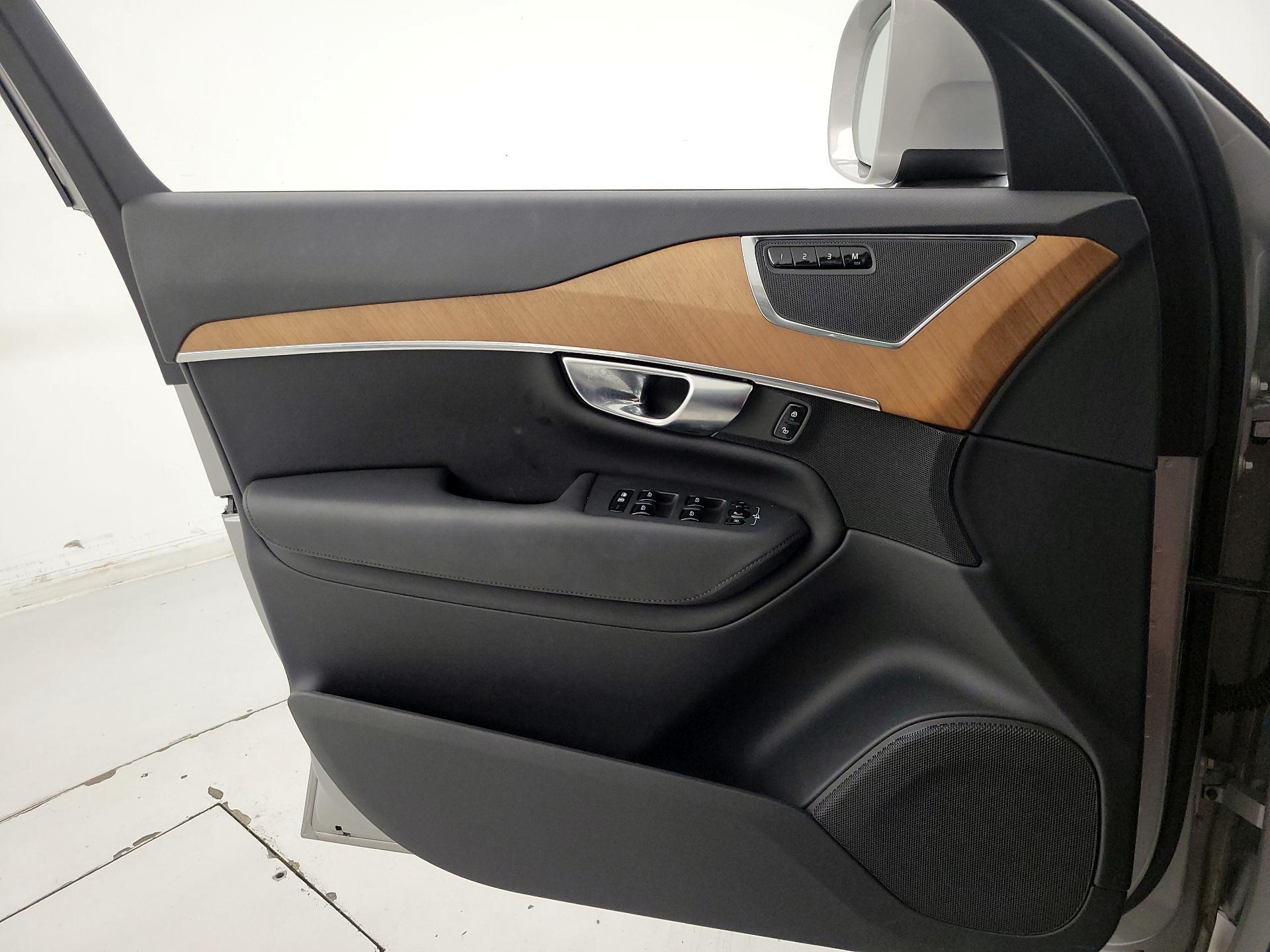 Thumbnail: 2024 Volvo XC90 - 12