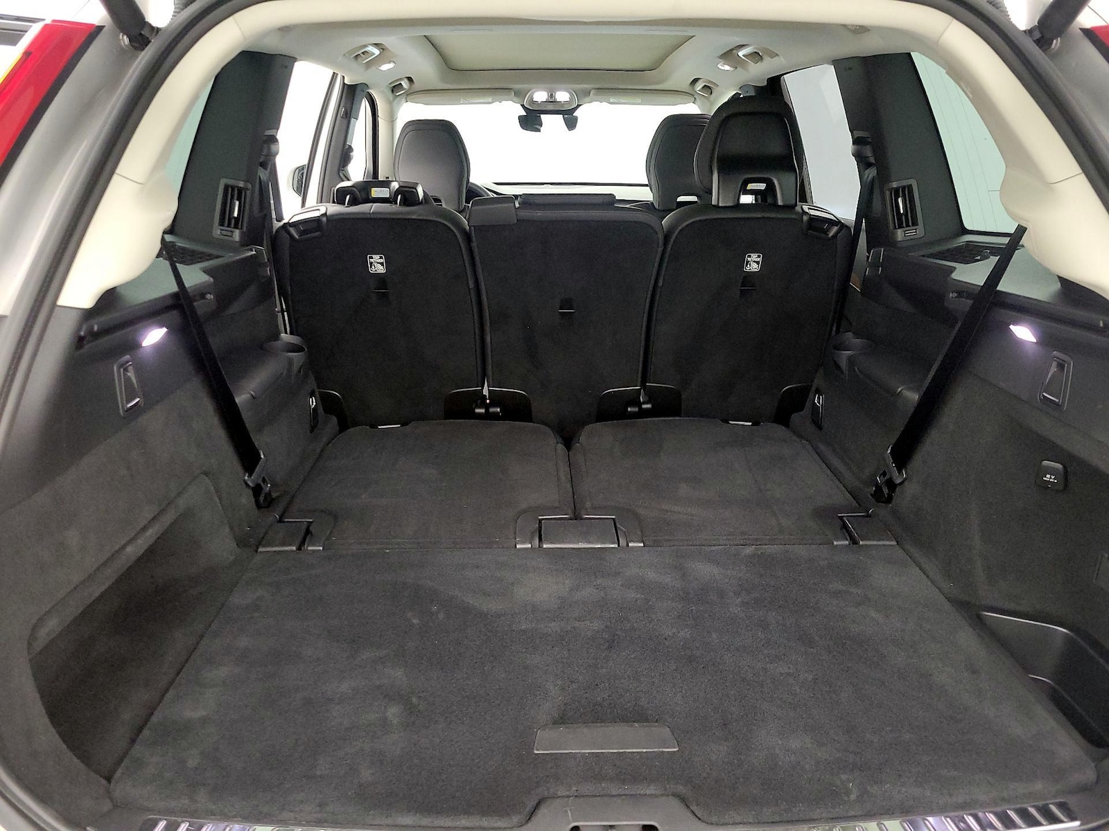 2024 Volvo XC90 Plus - Photo 24