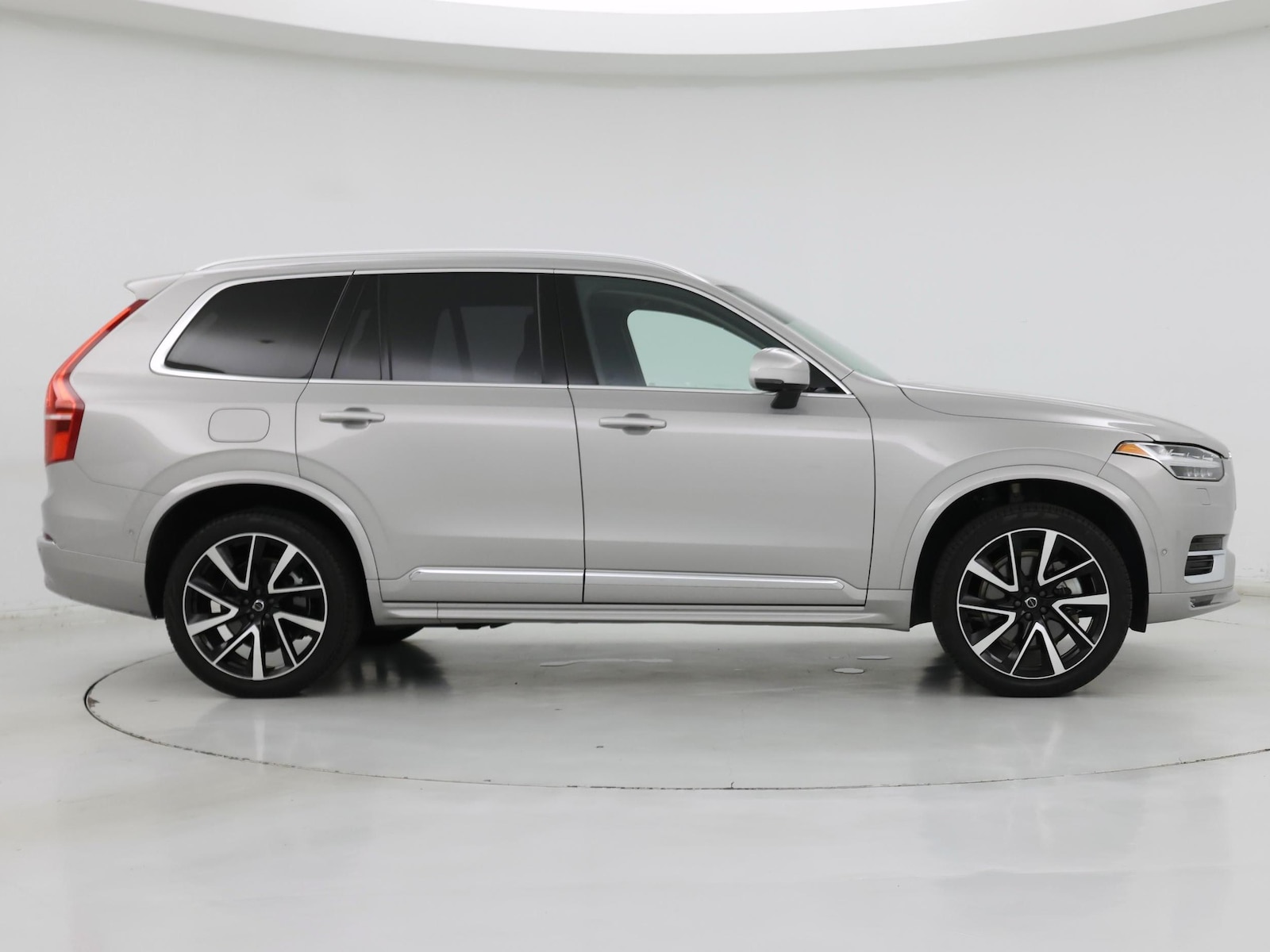 2024 Volvo XC90 Plus - Photo 8