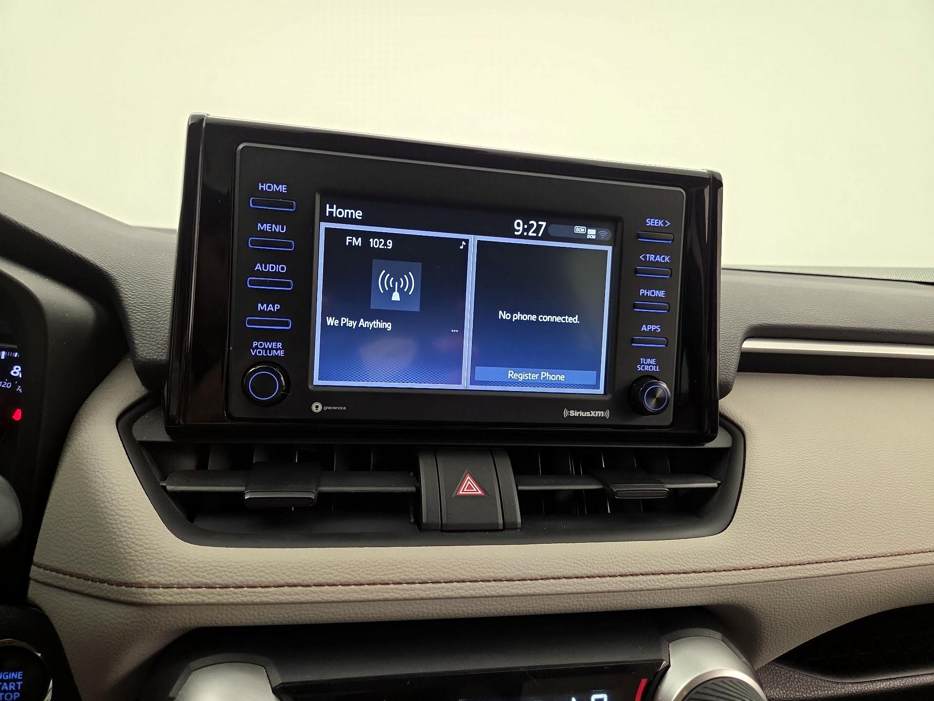 Thumbnail: 2021 Toyota RAV4 - 15