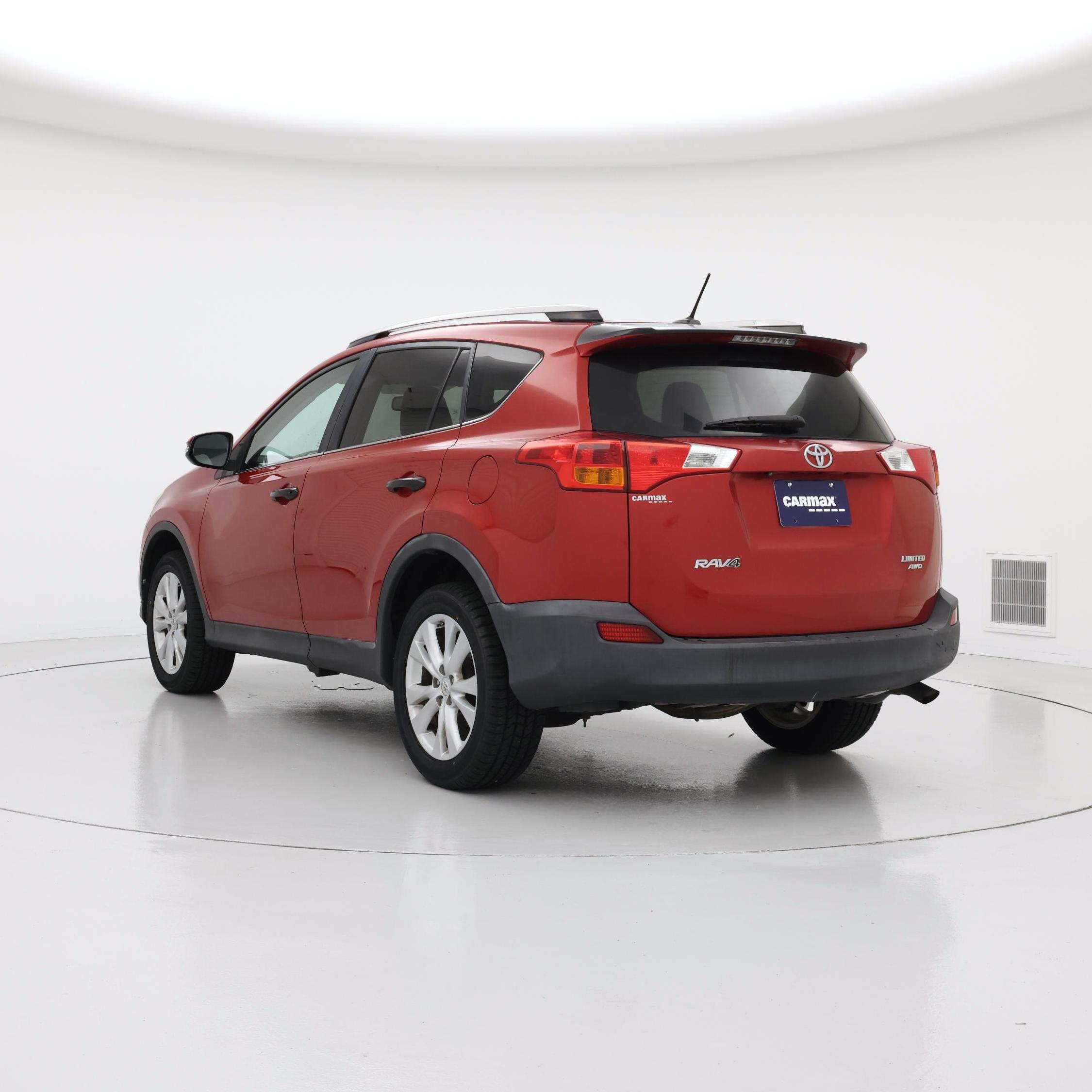Thumbnail: 2015 Toyota RAV4 - 2