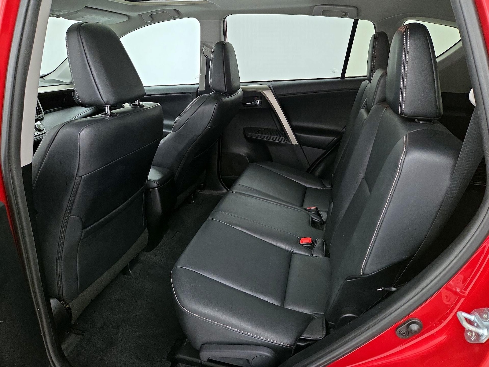 2015 Toyota RAV4 Limited - Photo 22