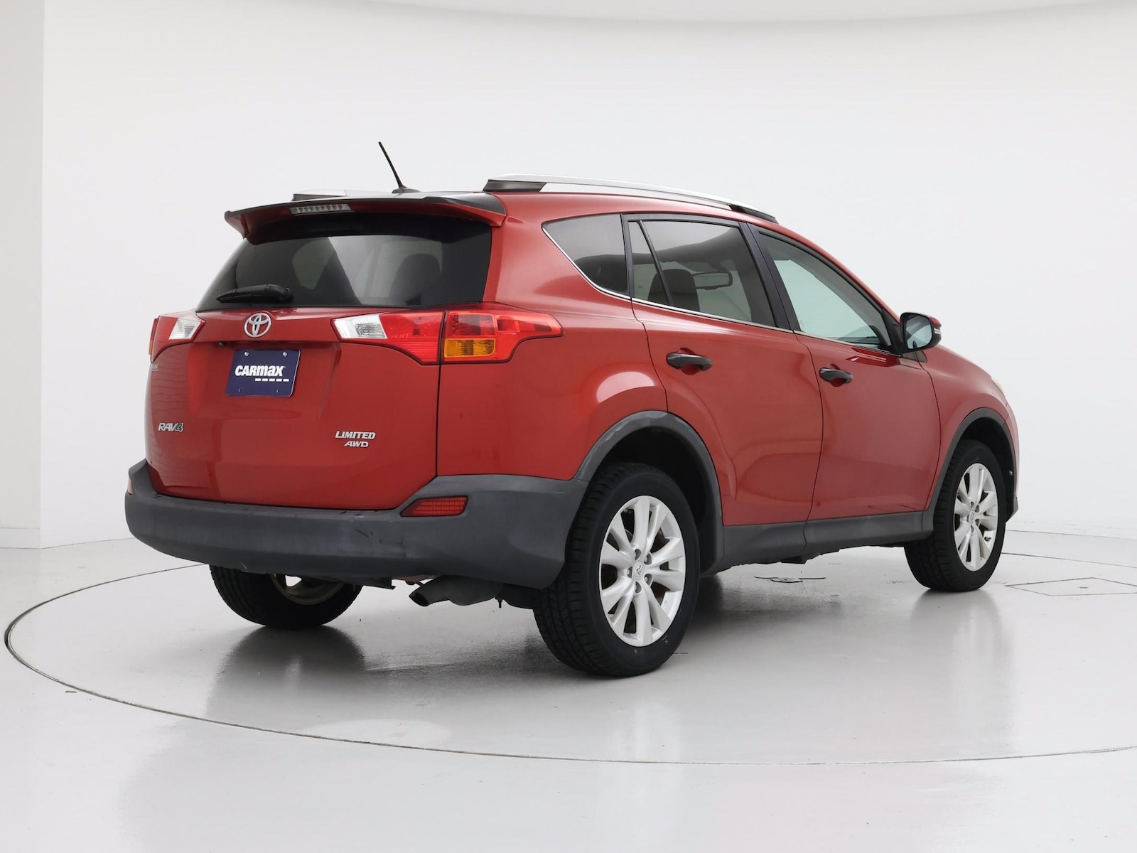 2015 Toyota RAV4 Limited - Photo 9
