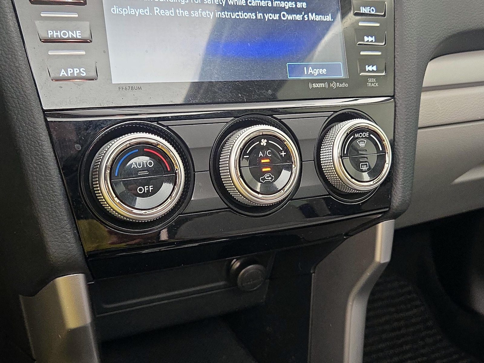 2017 Subaru Forester Premium - Photo 17