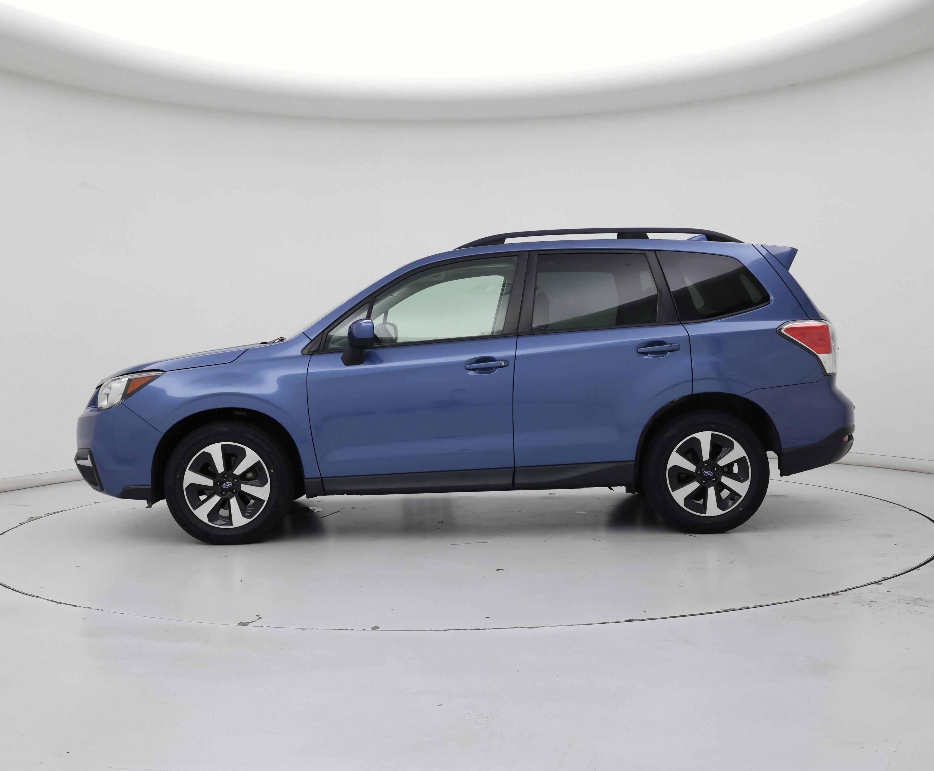 Thumbnail: 2017 Subaru Forester - 3