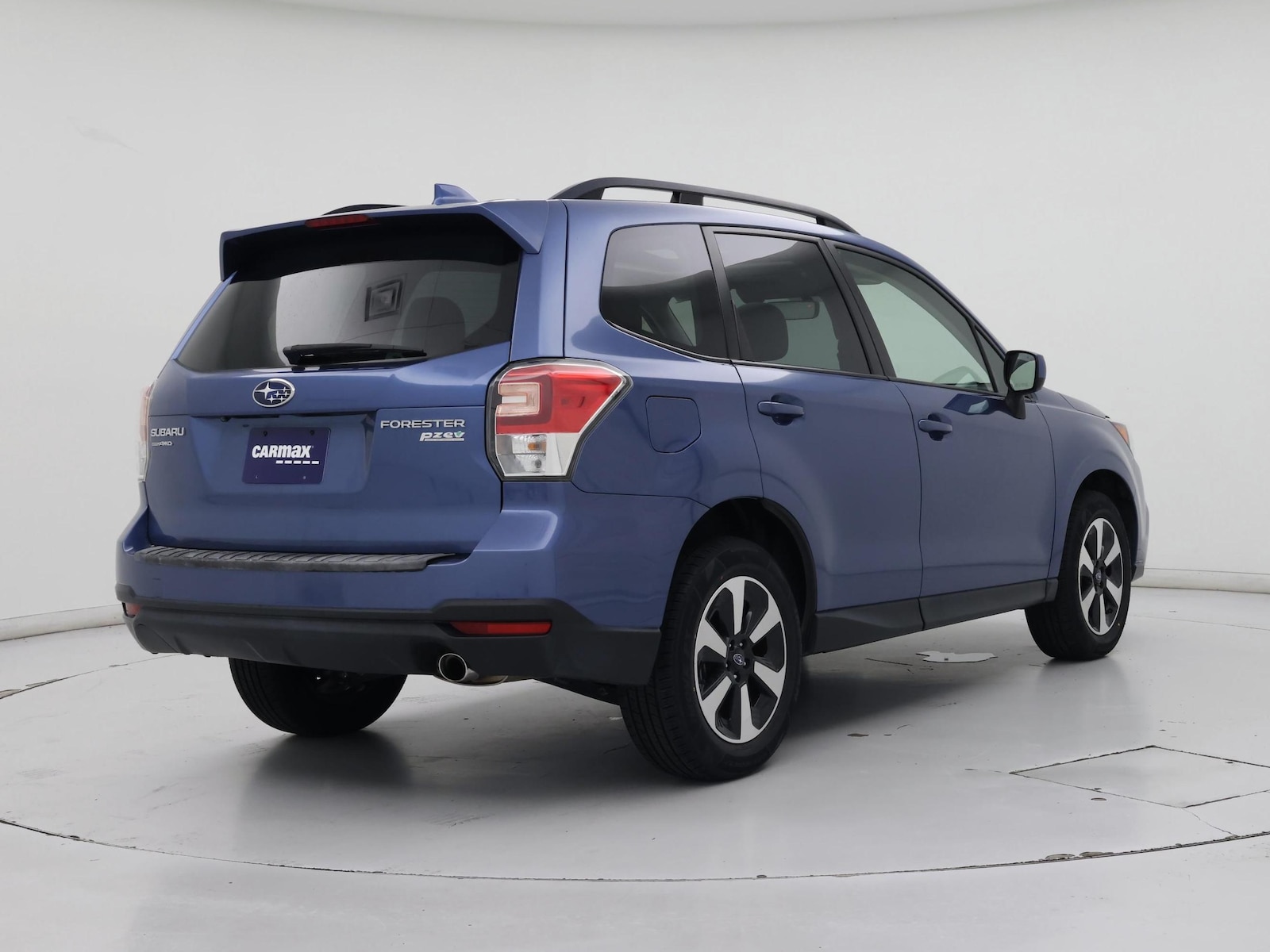 2017 Subaru Forester Premium - Photo 9