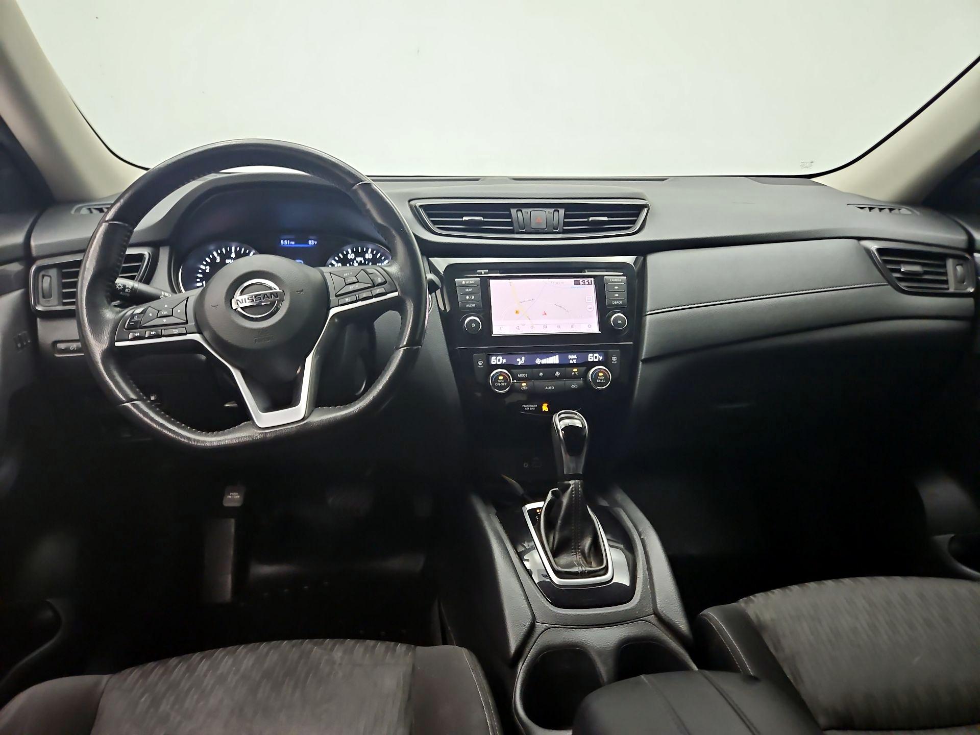Thumbnail: 2018 Nissan Rogue - 9