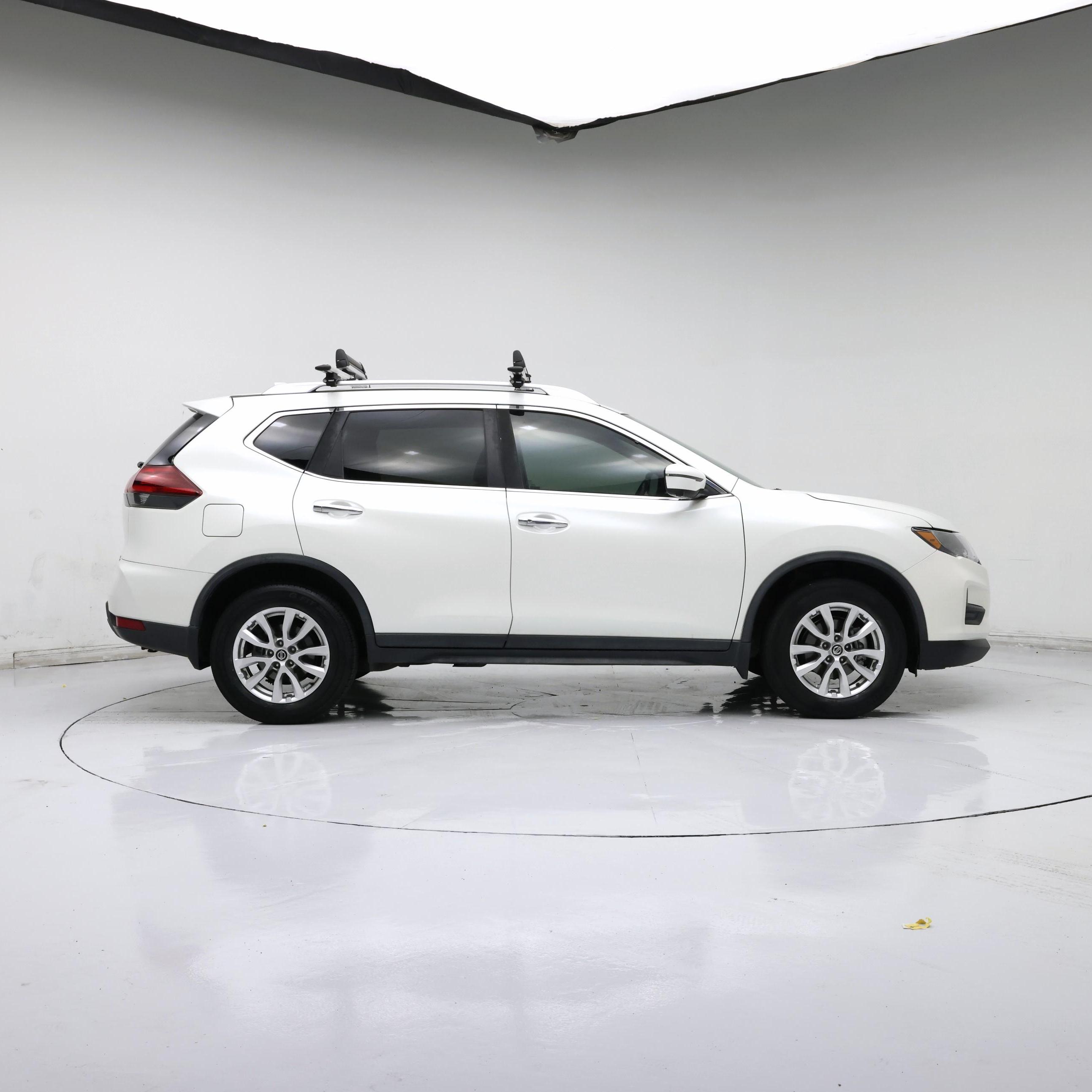 Thumbnail: 2018 Nissan Rogue - 7