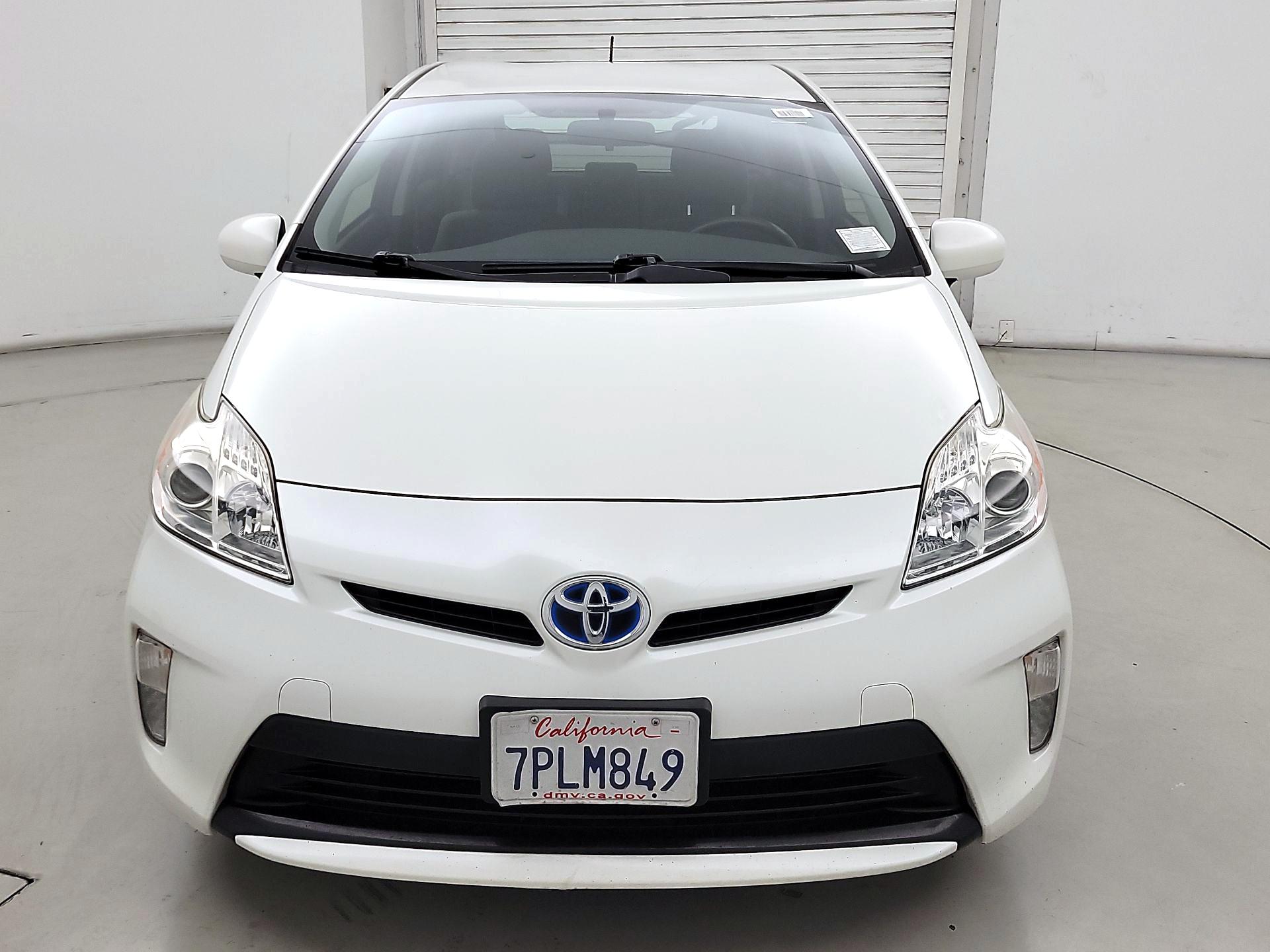 Thumbnail: 2015 Toyota Prius - 2