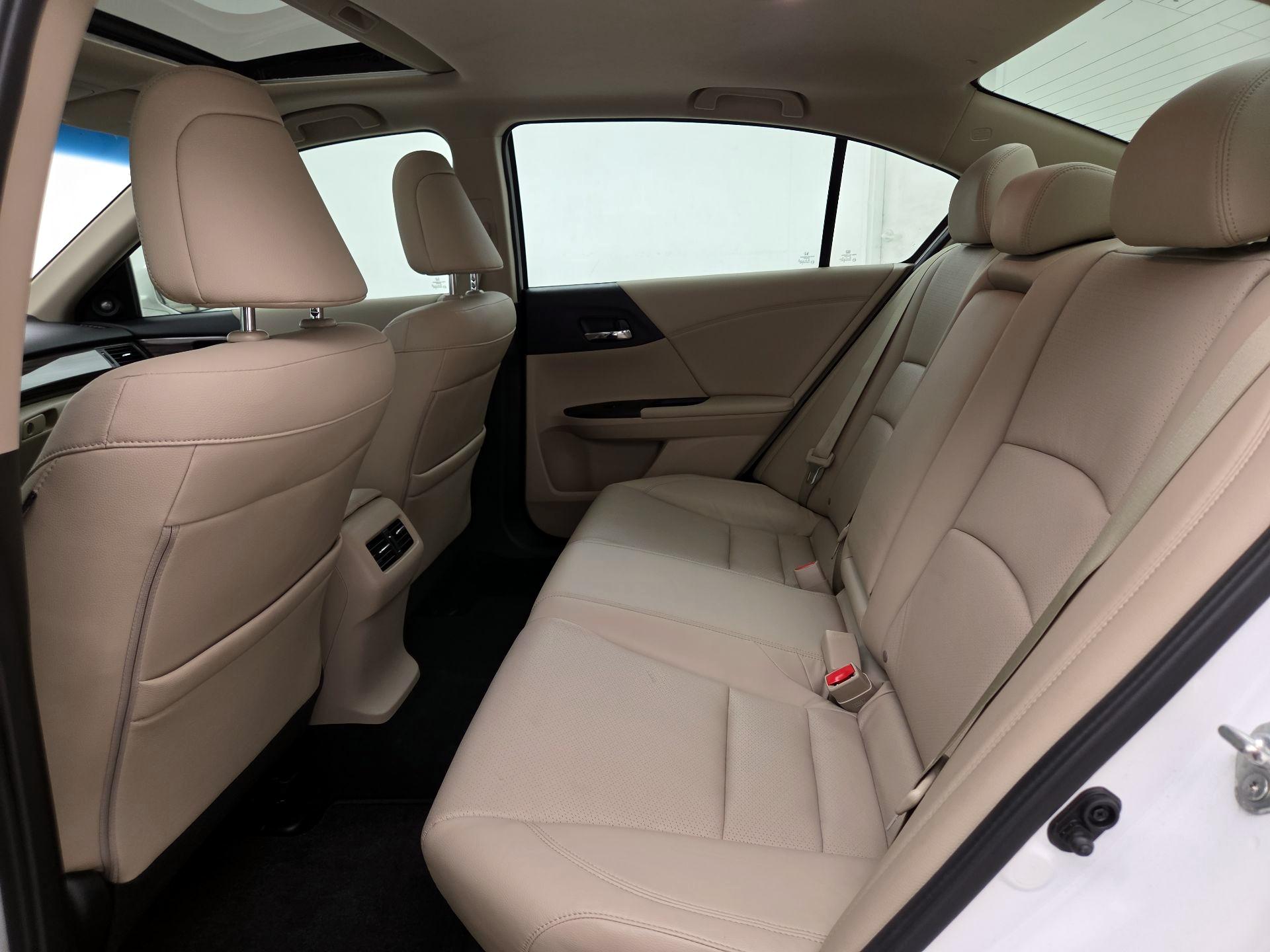 Thumbnail: 2016 Honda Accord - 20