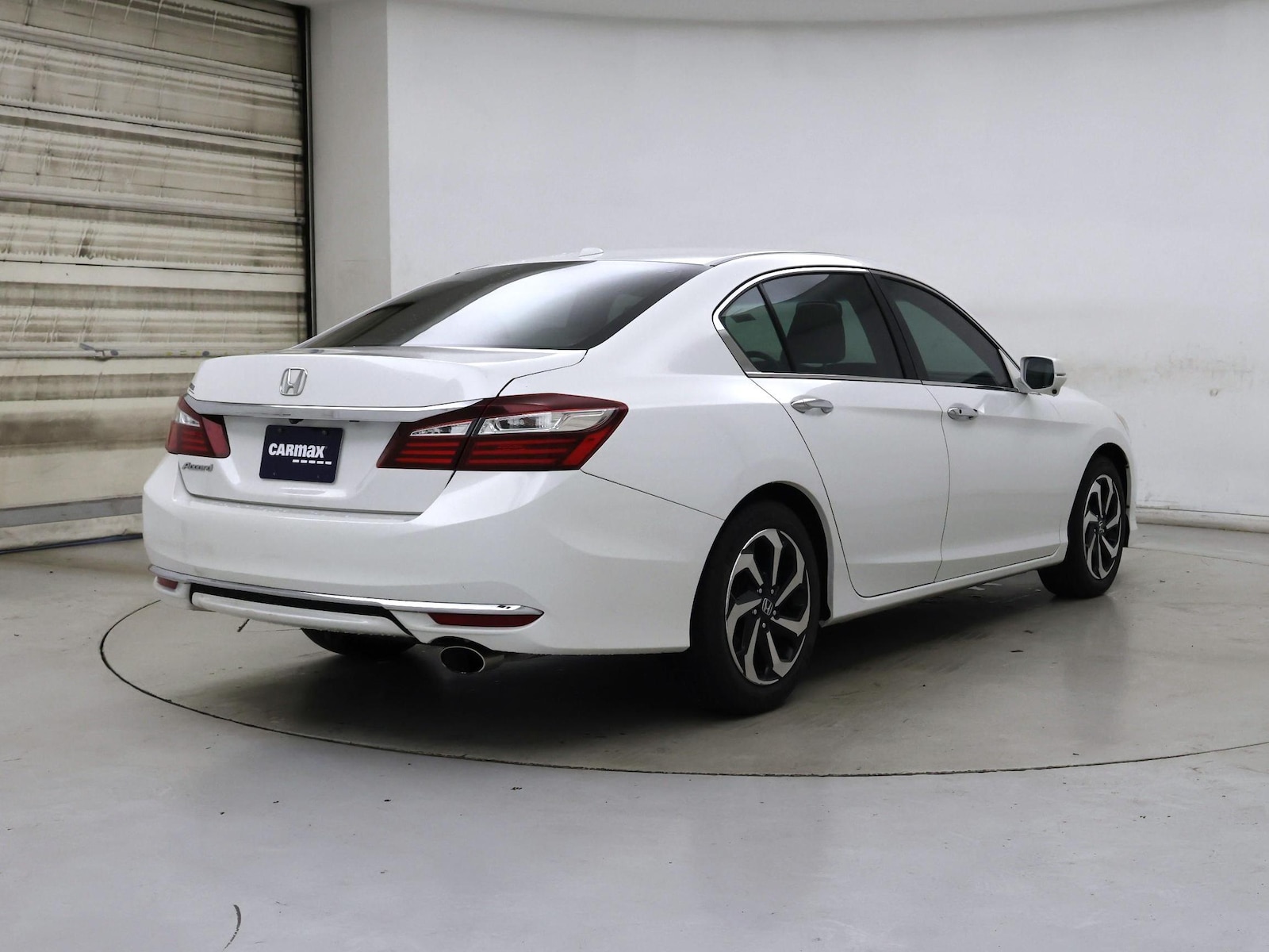 2016 Honda Accord EX-L - Photo 9