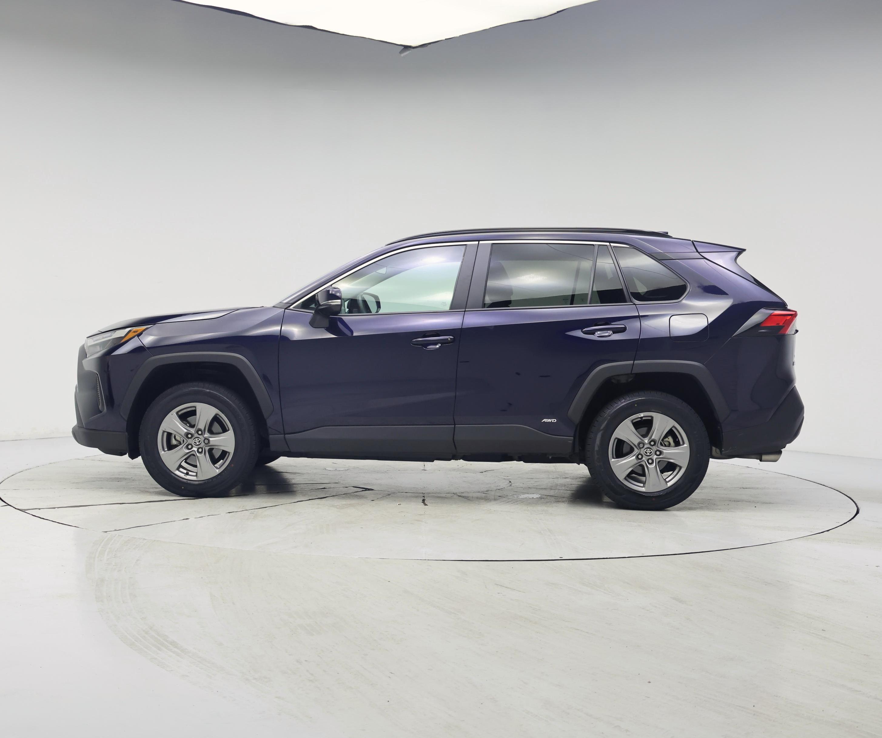 Thumbnail: 2024 Toyota RAV4 - 3