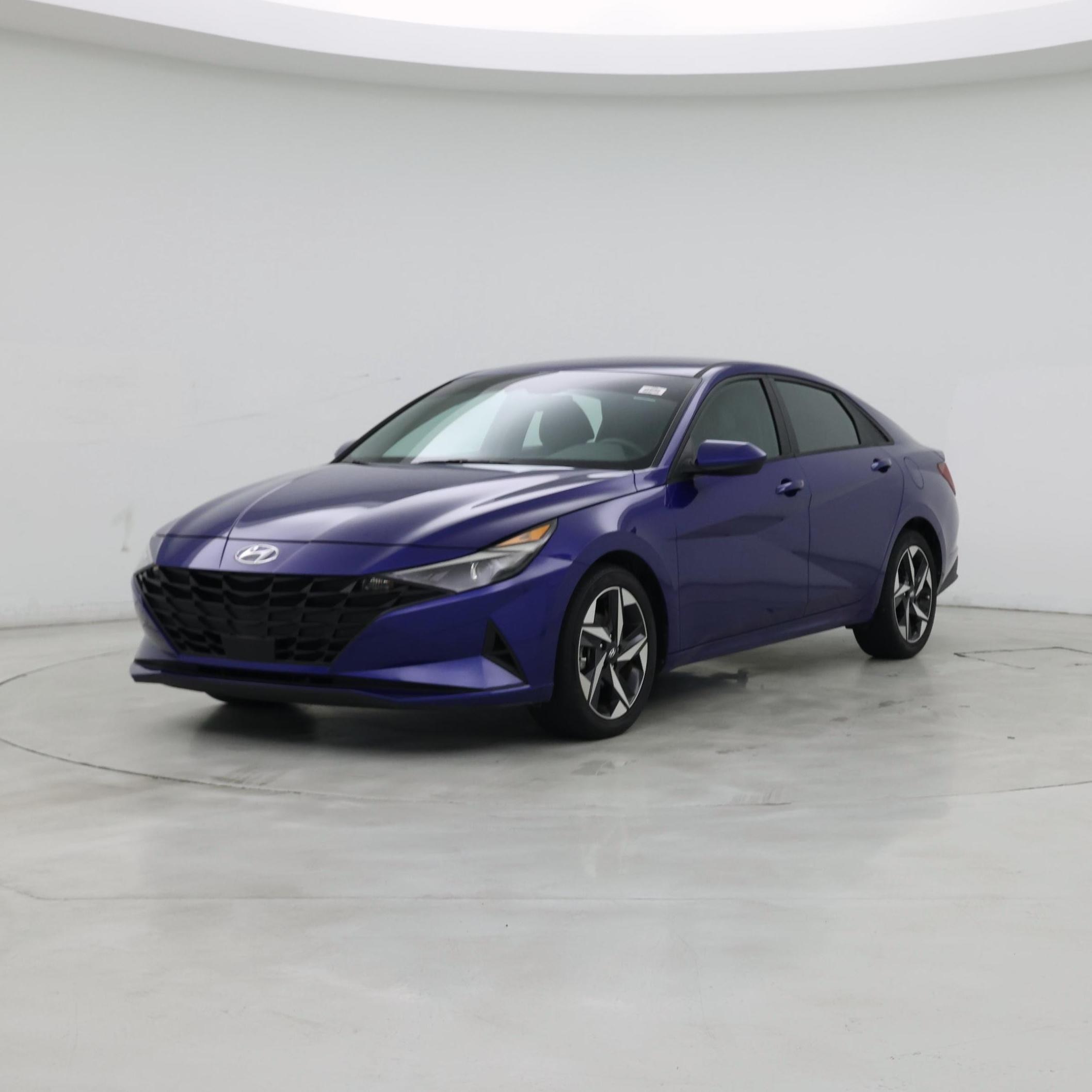Thumbnail: 2023 Hyundai Elantra - 4