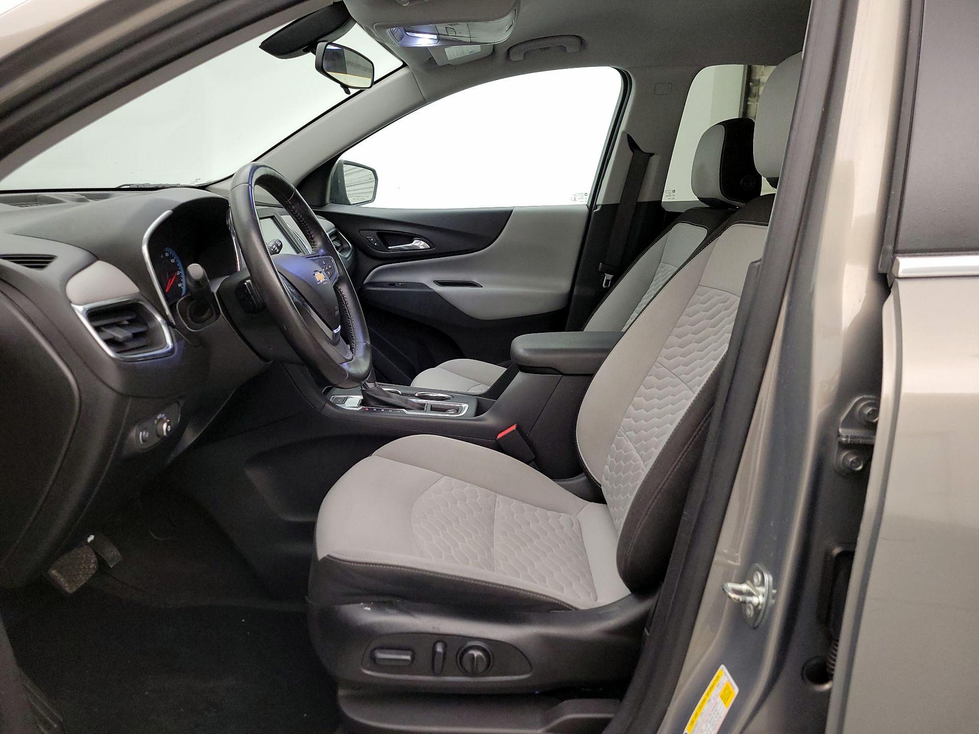 Thumbnail: 2018 Chevrolet Equinox - 11
