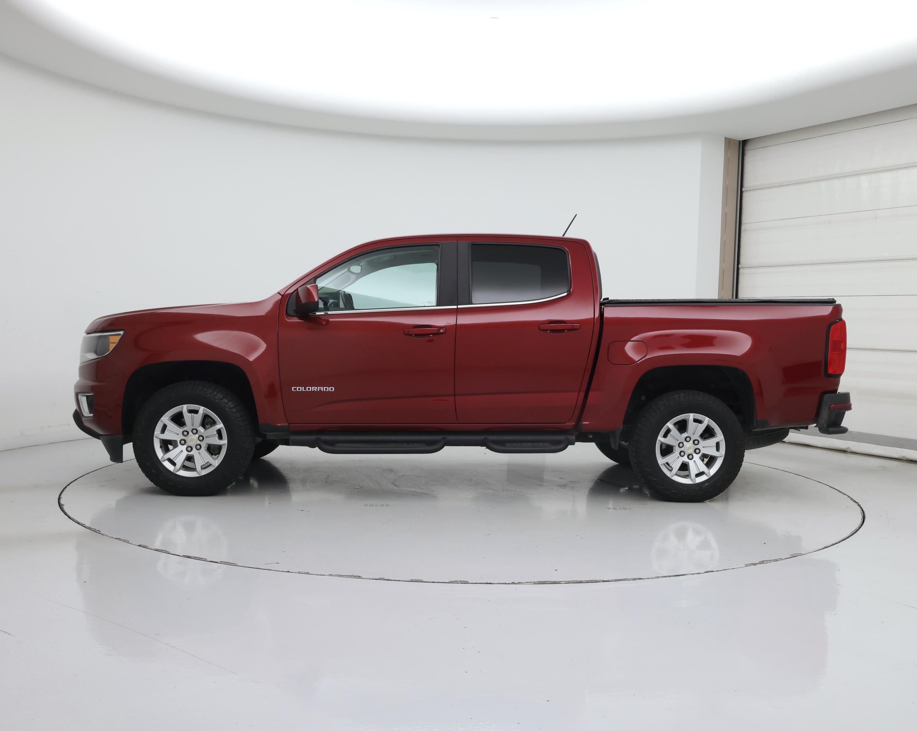 Thumbnail: 2018 Chevrolet Colorado - 3