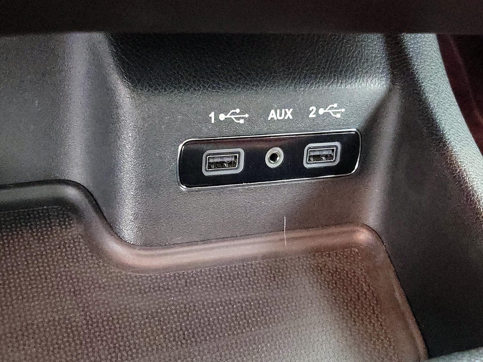 2018 Dodge Durango SRT - Photo 20