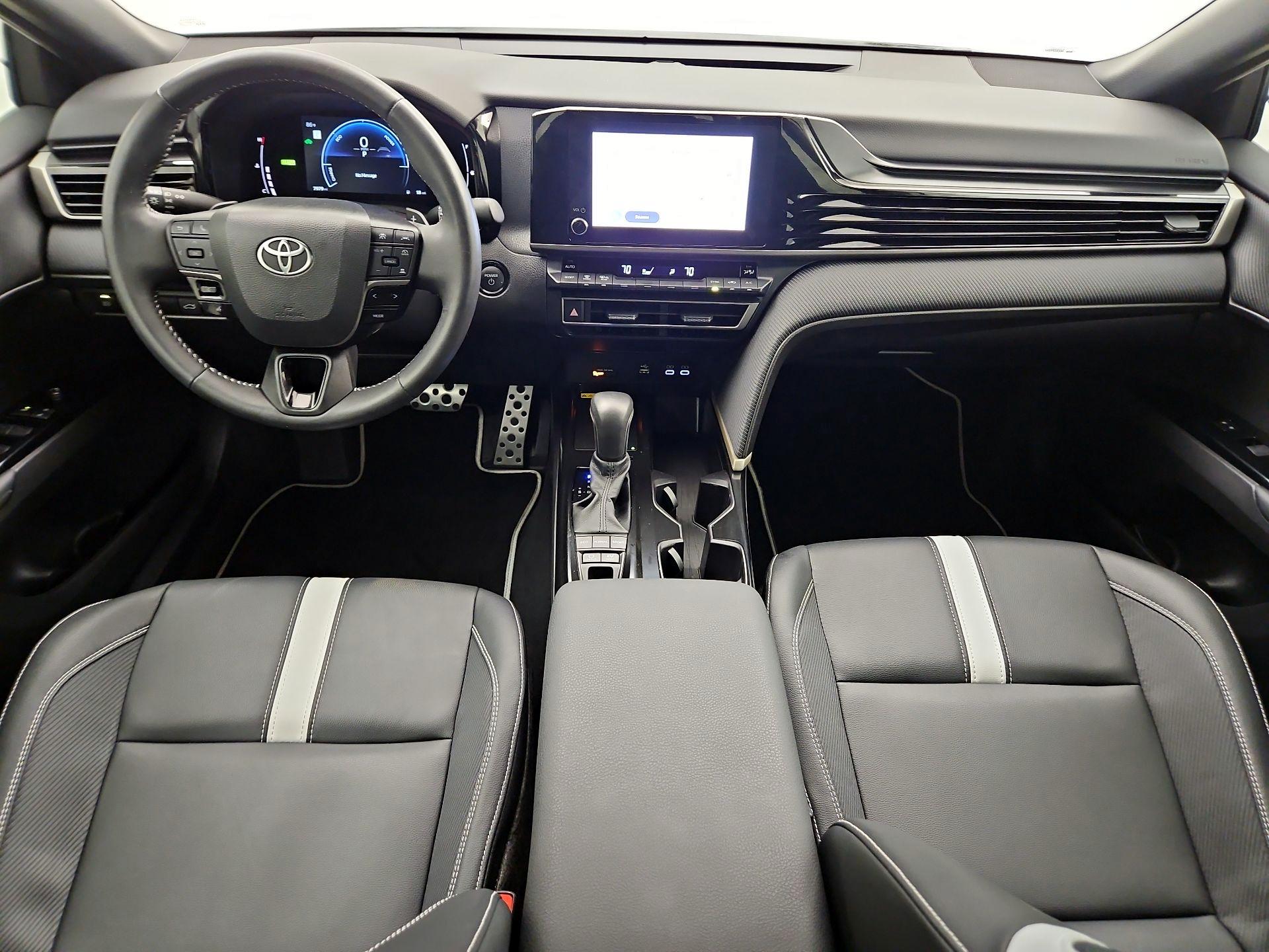 Thumbnail: 2025 Toyota Camry - 9