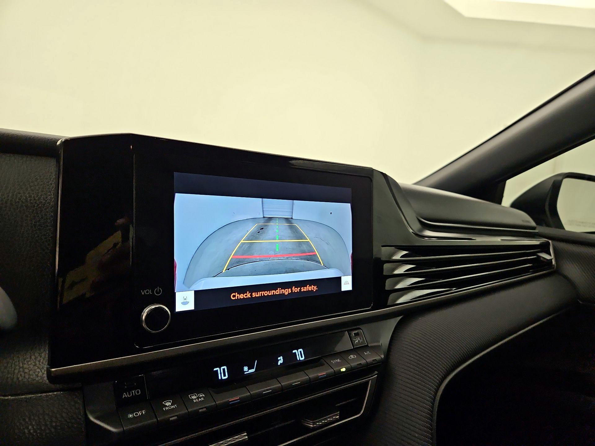 Thumbnail: 2025 Toyota Camry - 14