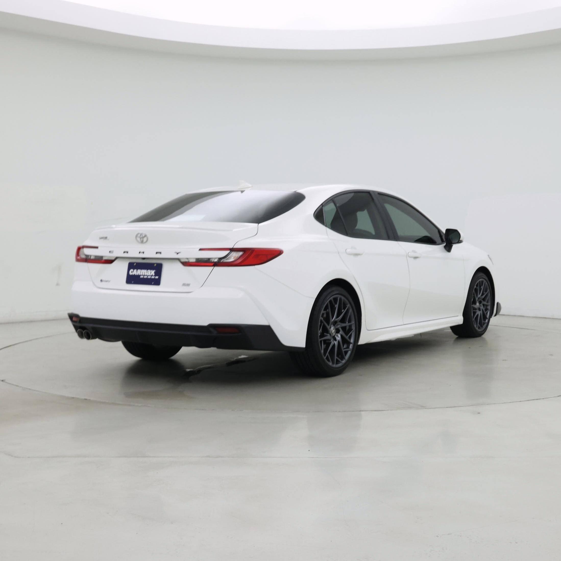 Thumbnail: 2025 Toyota Camry - 8