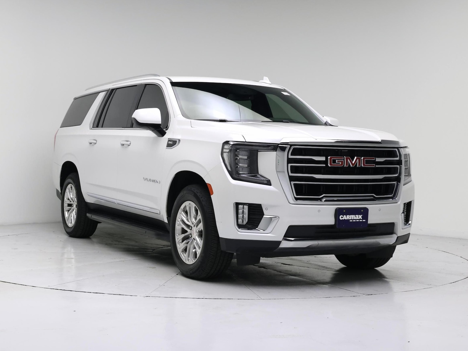 2023 GMC Yukon XL SLT - Photo 2