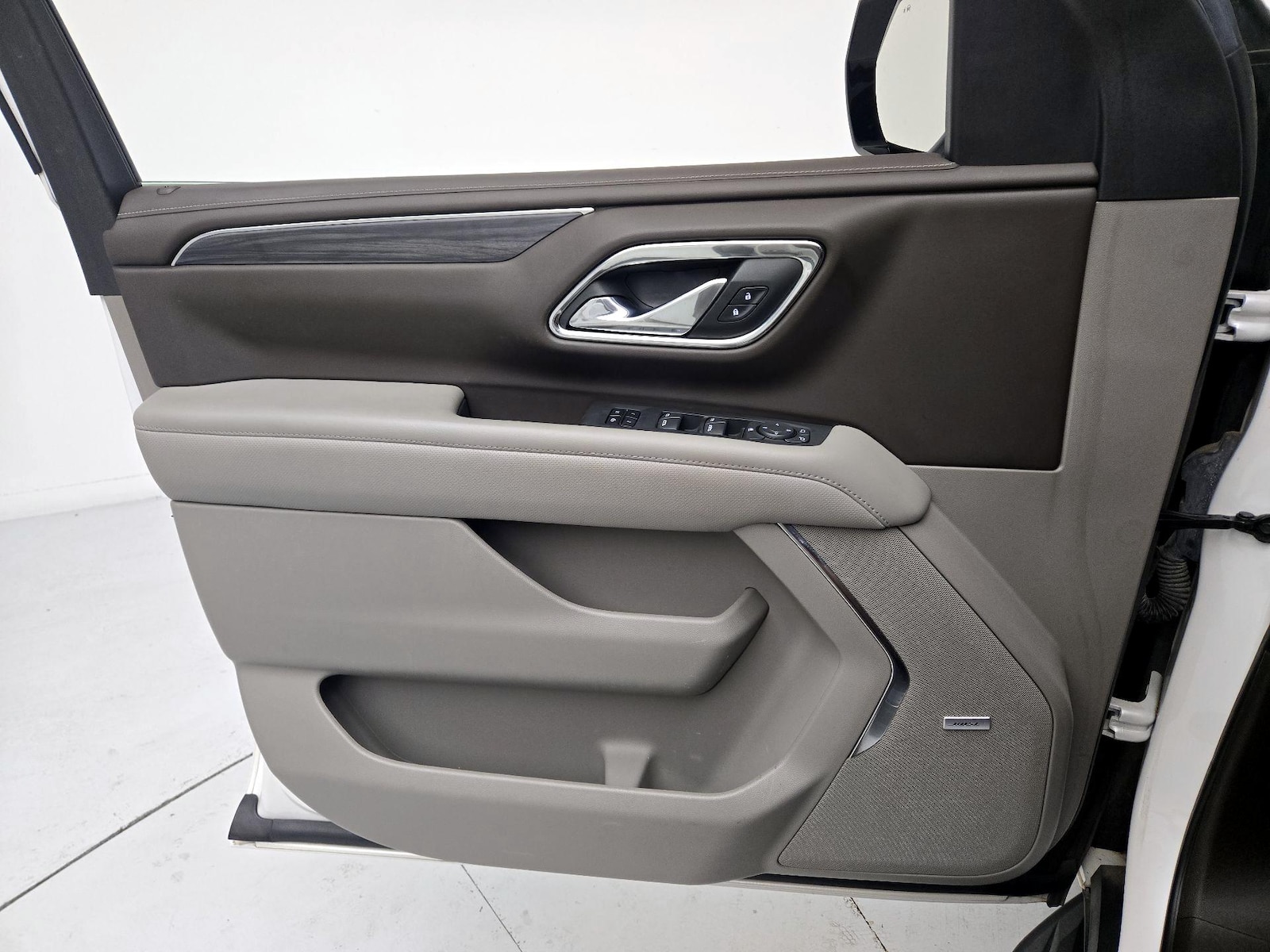 2023 GMC Yukon XL SLT - Photo 13