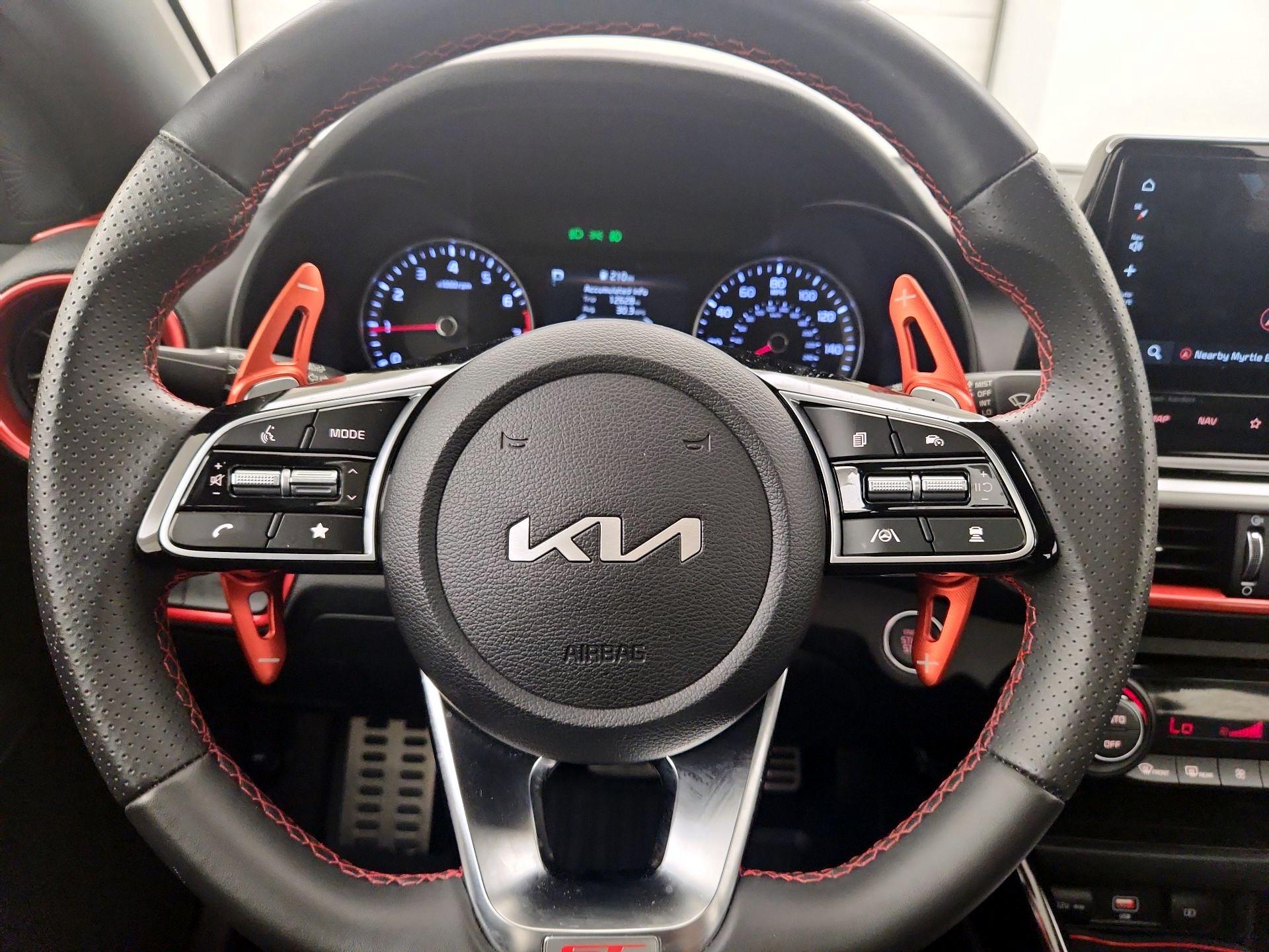 Thumbnail: 2024 Kia Forte - 10