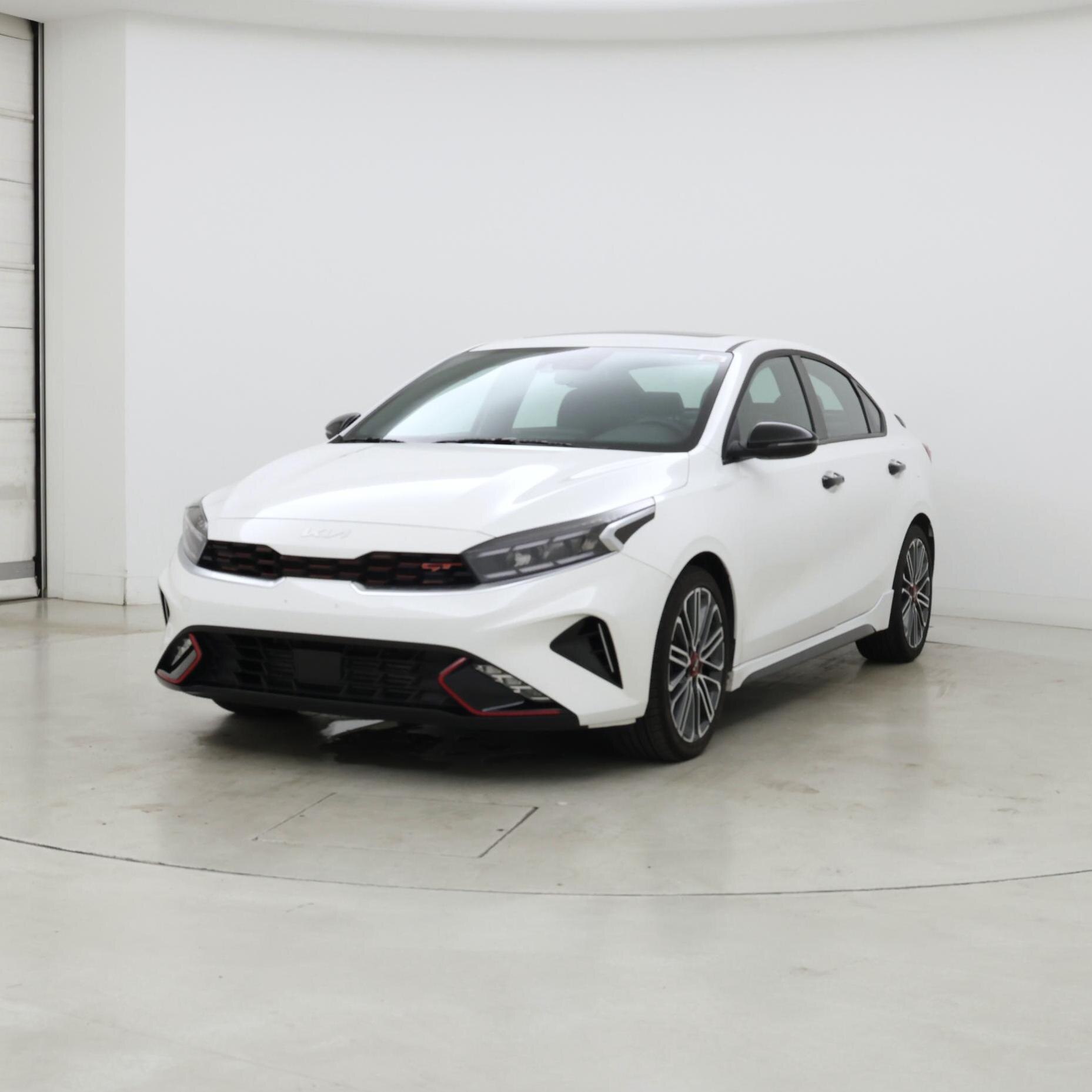 Thumbnail: 2024 Kia Forte - 4