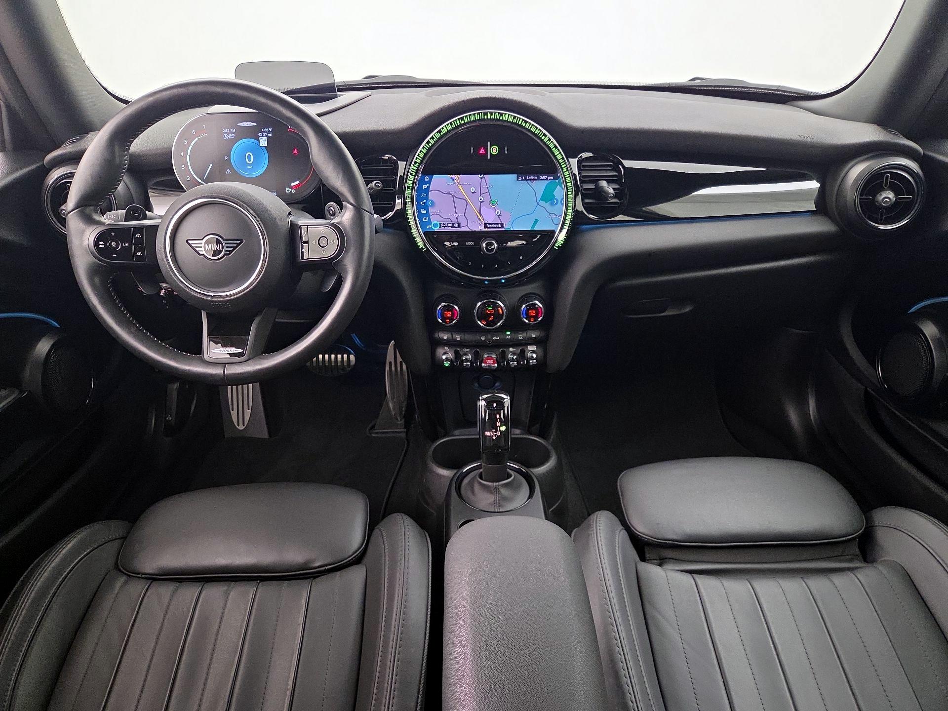 Thumbnail: 2022 MINI Cooper Hardtop - 9