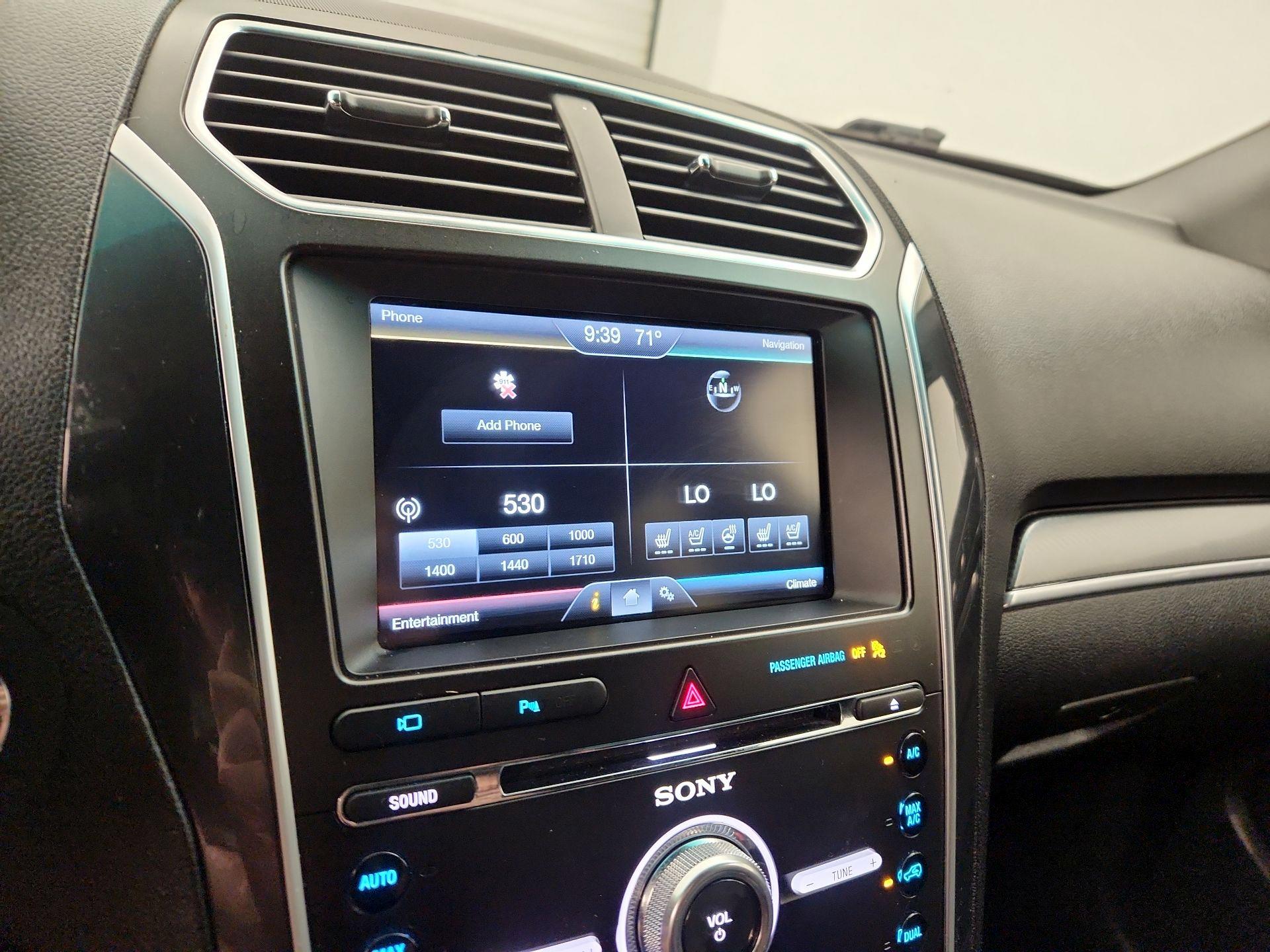 Thumbnail: 2016 Ford Explorer - 15