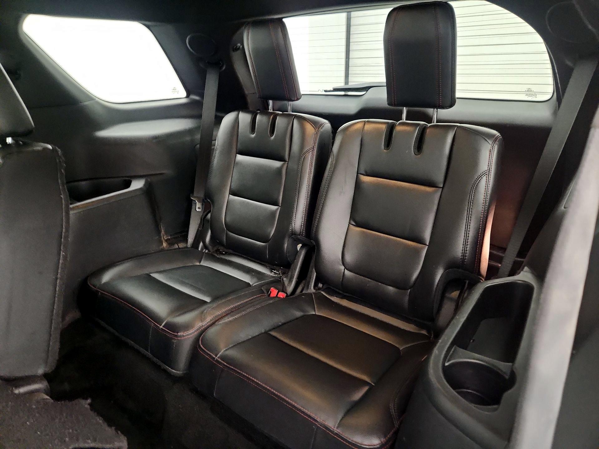 Thumbnail: 2016 Ford Explorer - 19