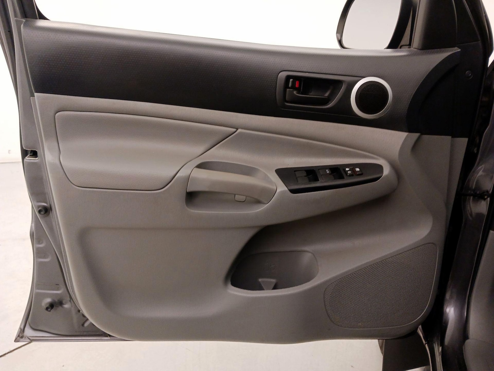 2015 Toyota Tacoma PreRunner - Photo 13