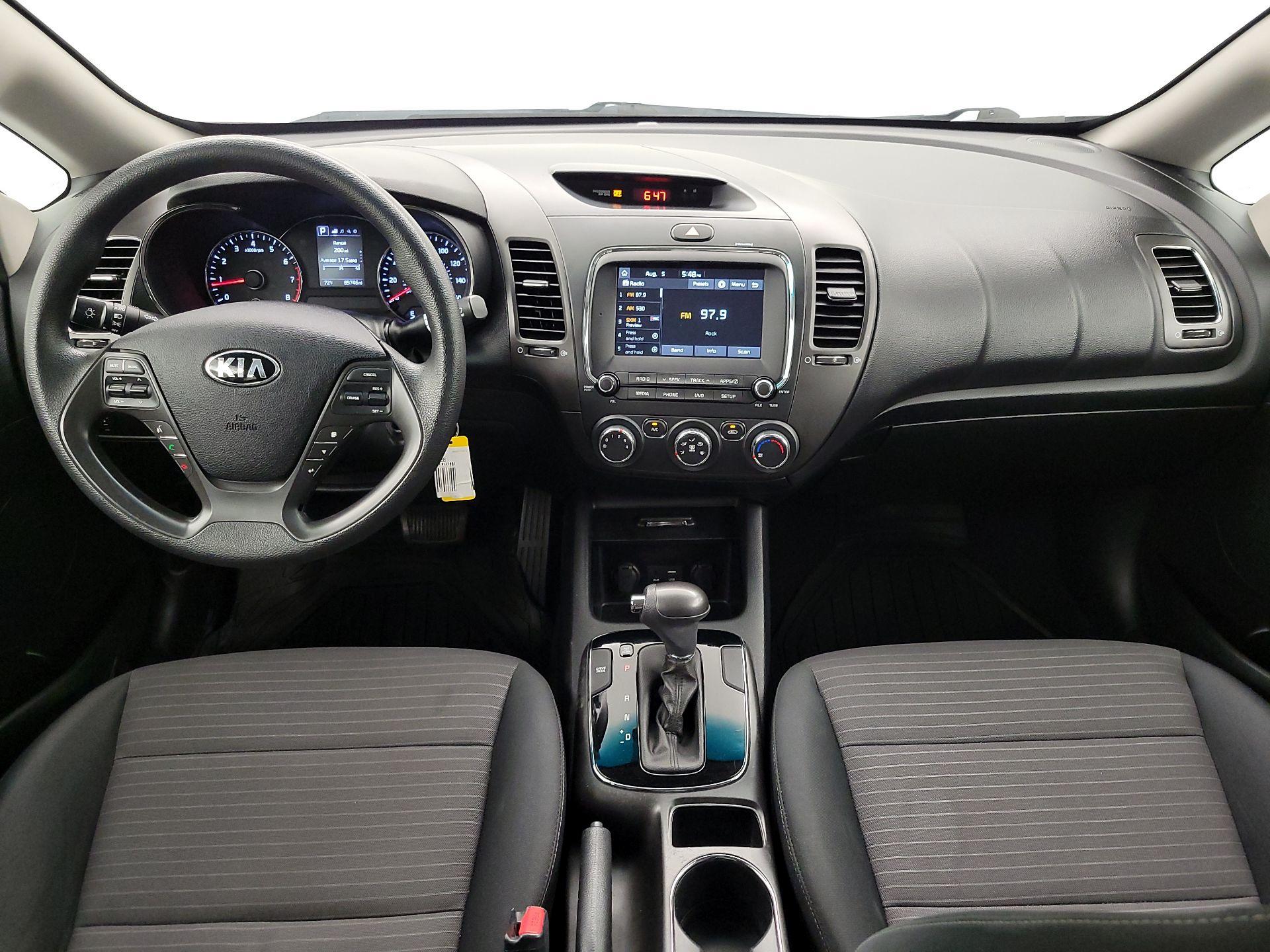 Thumbnail: 2018 Kia Forte - 9