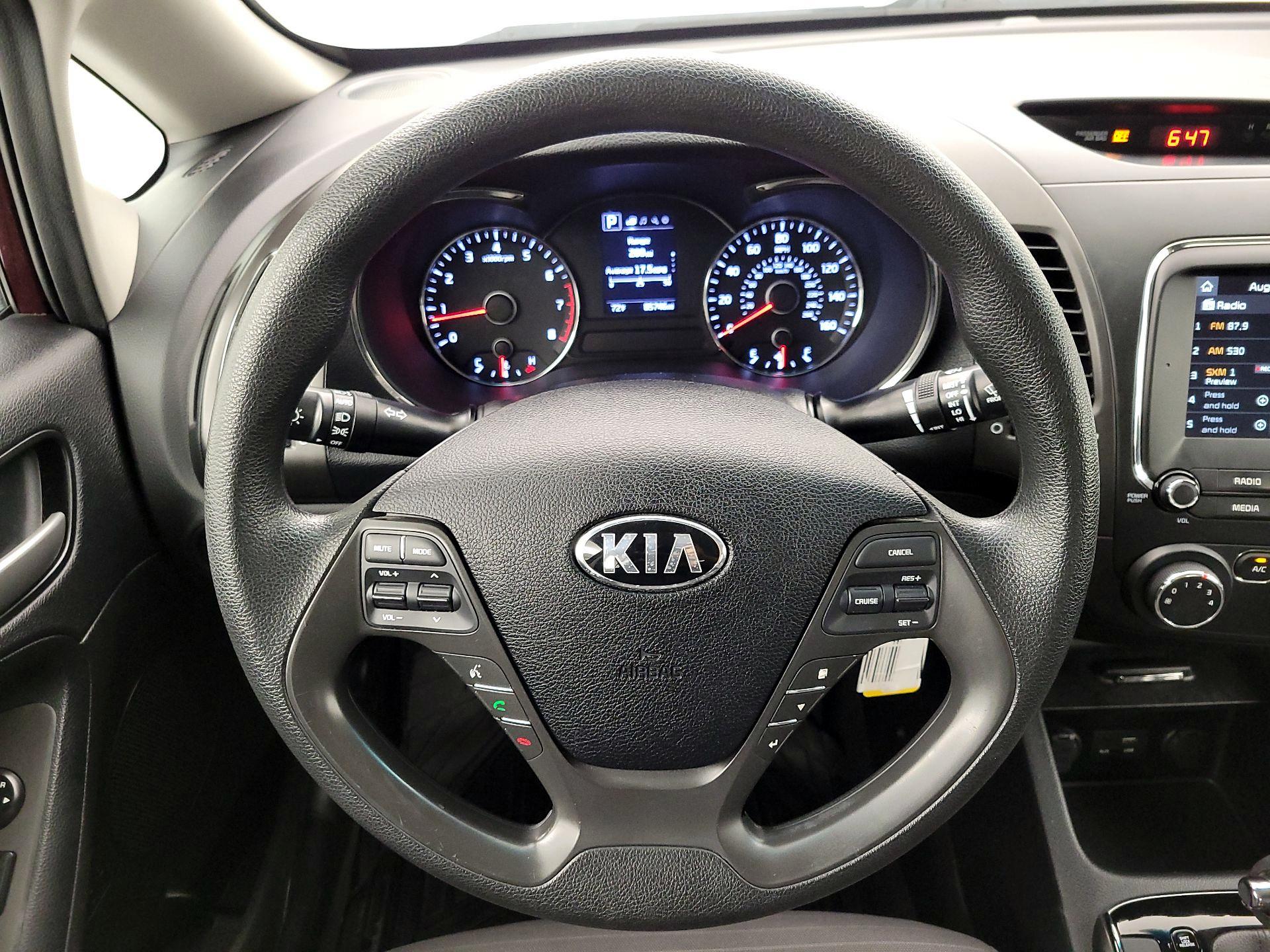 Thumbnail: 2018 Kia Forte - 10