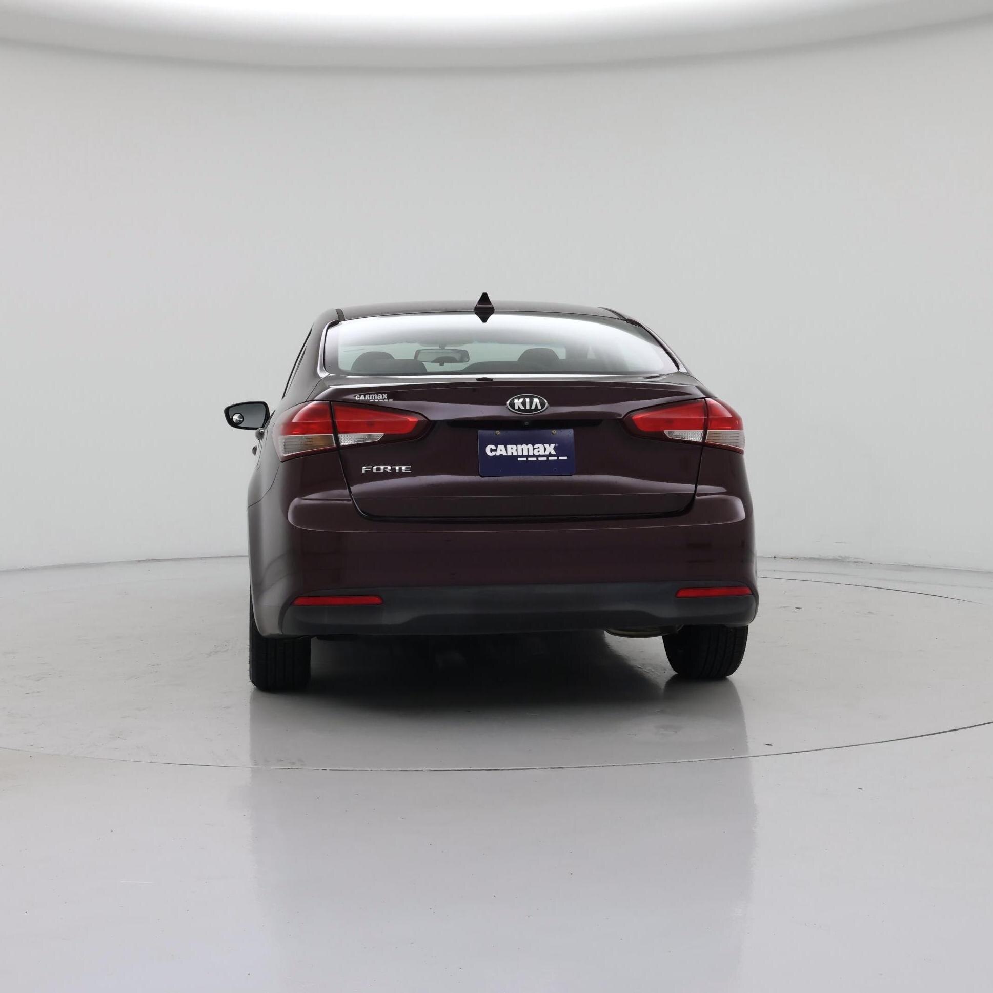 Thumbnail: 2018 Kia Forte - 6