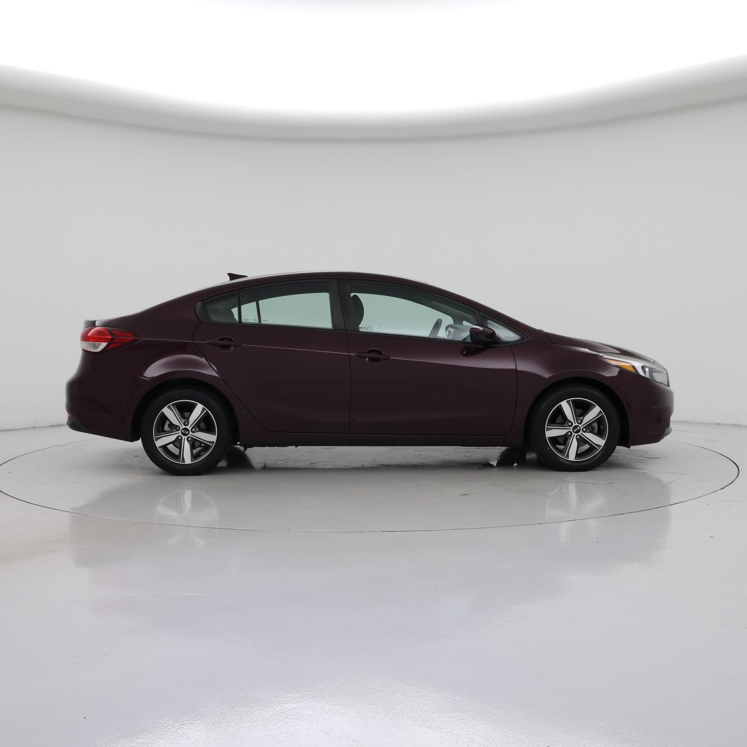Thumbnail: 2018 Kia Forte - 7