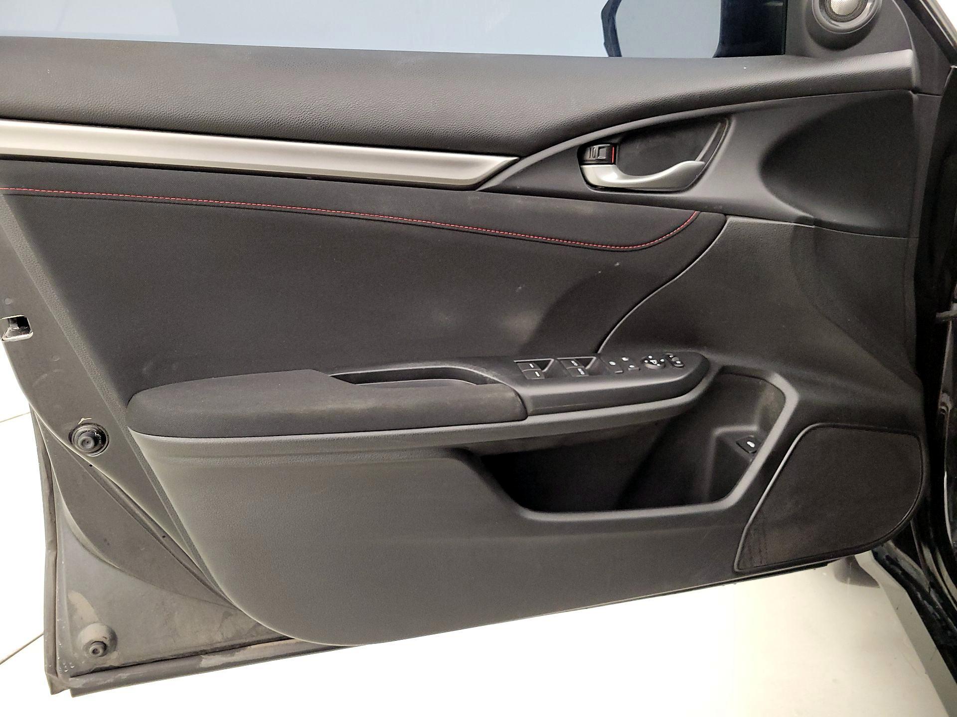 Thumbnail: 2019 Honda Civic - 12