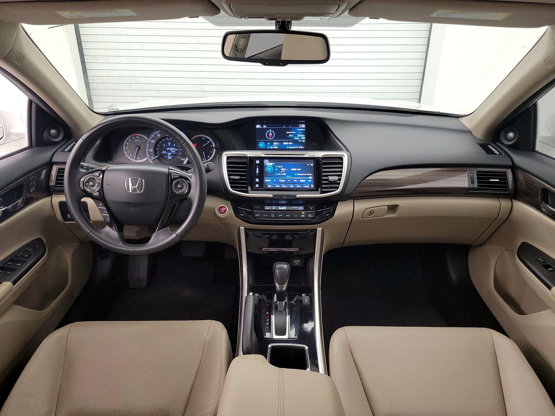 Thumbnail: 2017 Honda Accord - 9