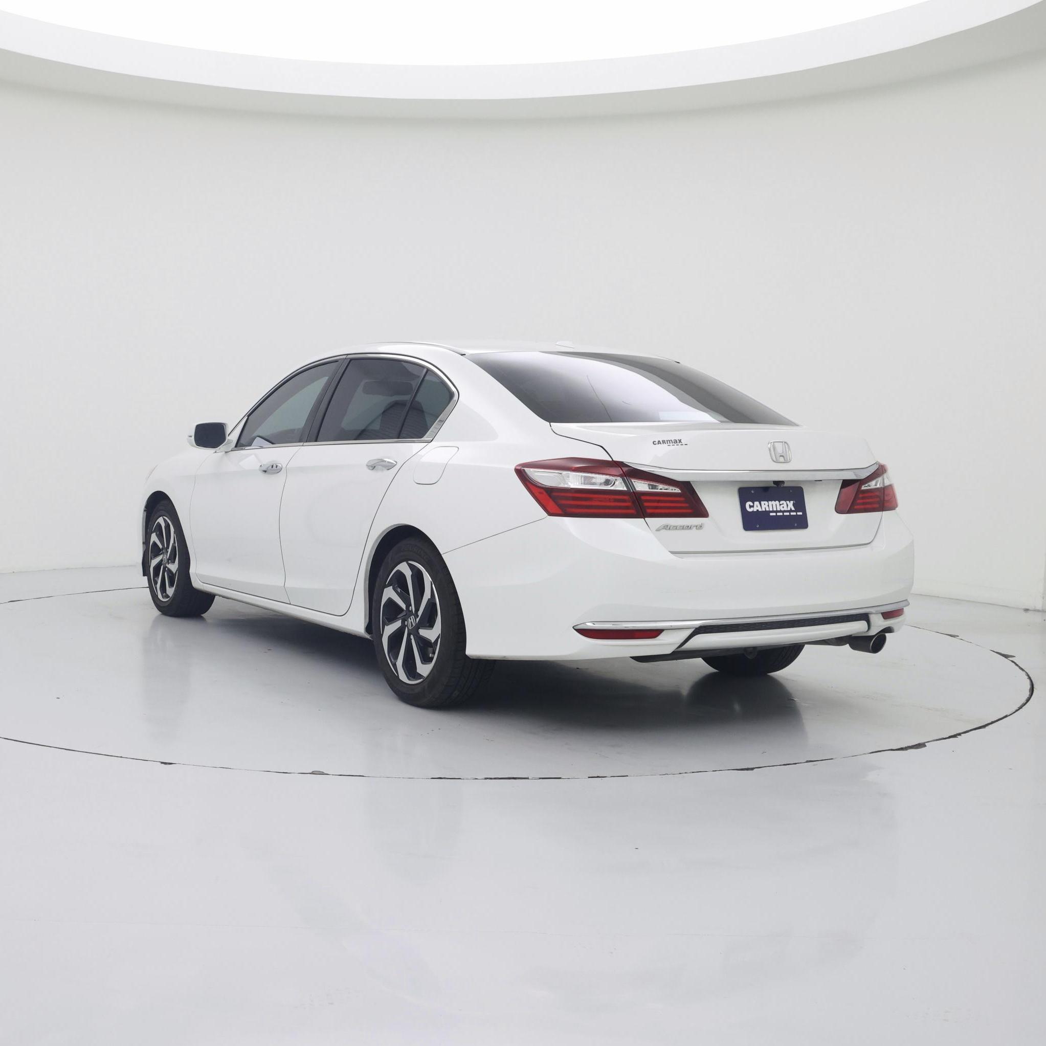 Thumbnail: 2017 Honda Accord - 2