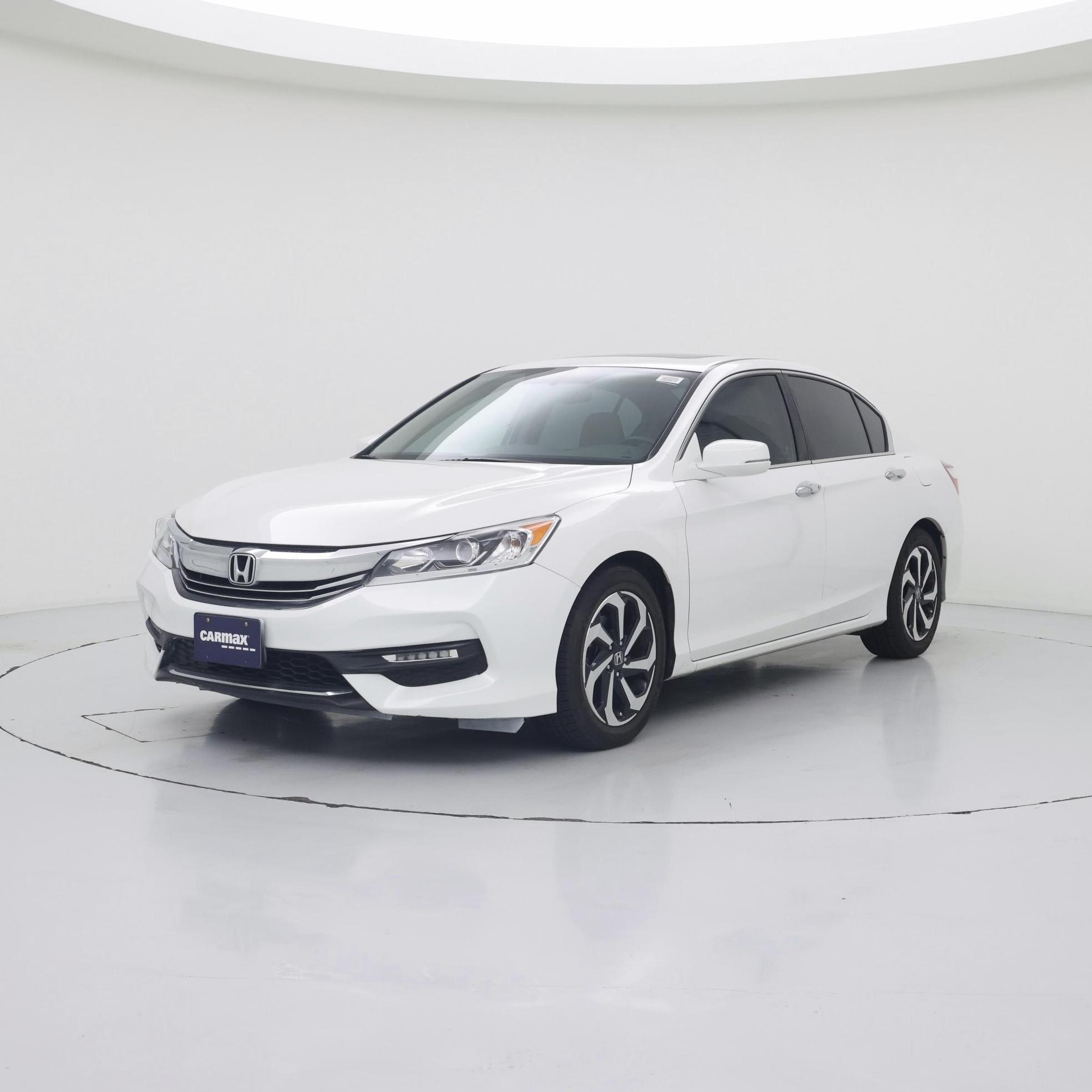 Thumbnail: 2017 Honda Accord - 4