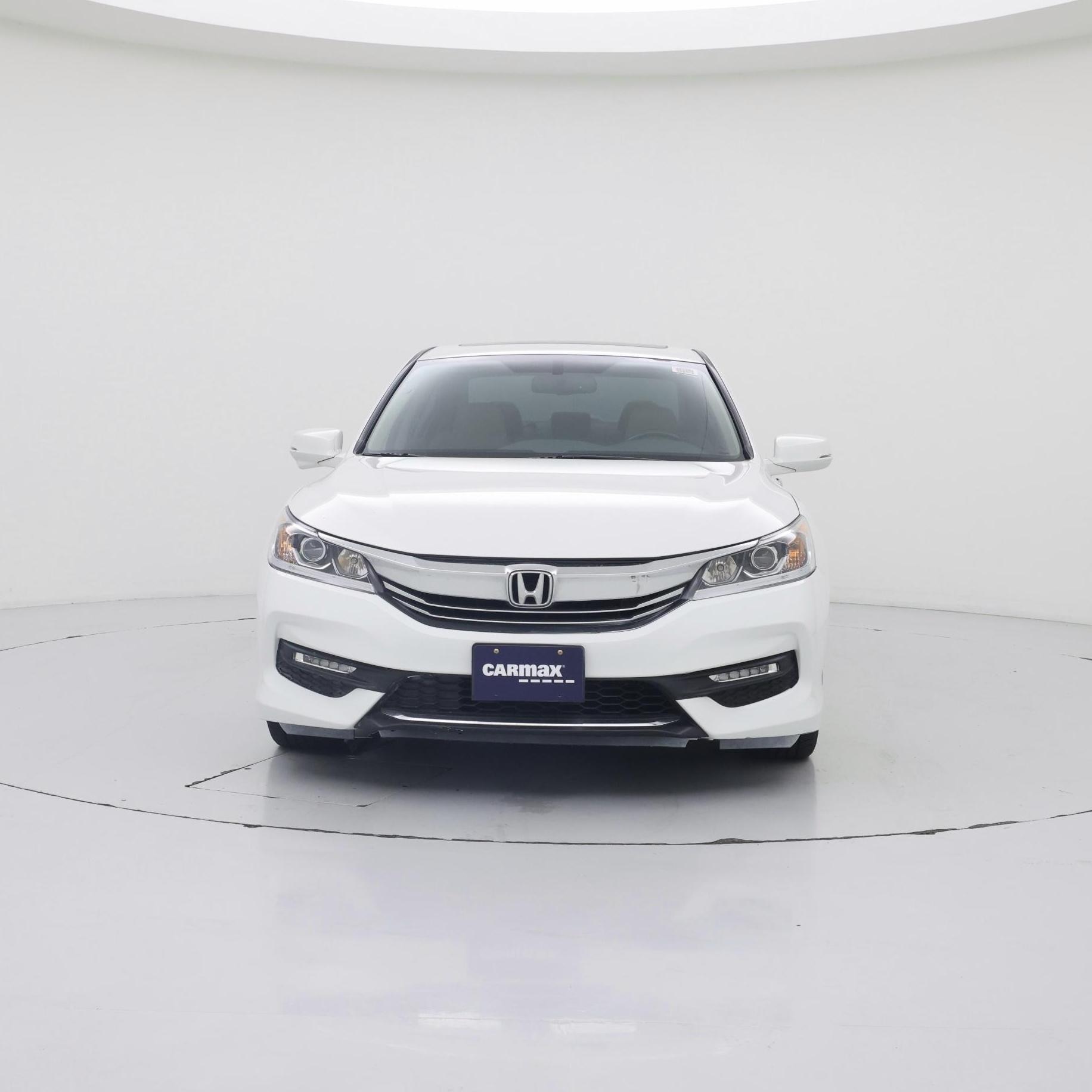 Thumbnail: 2017 Honda Accord - 5