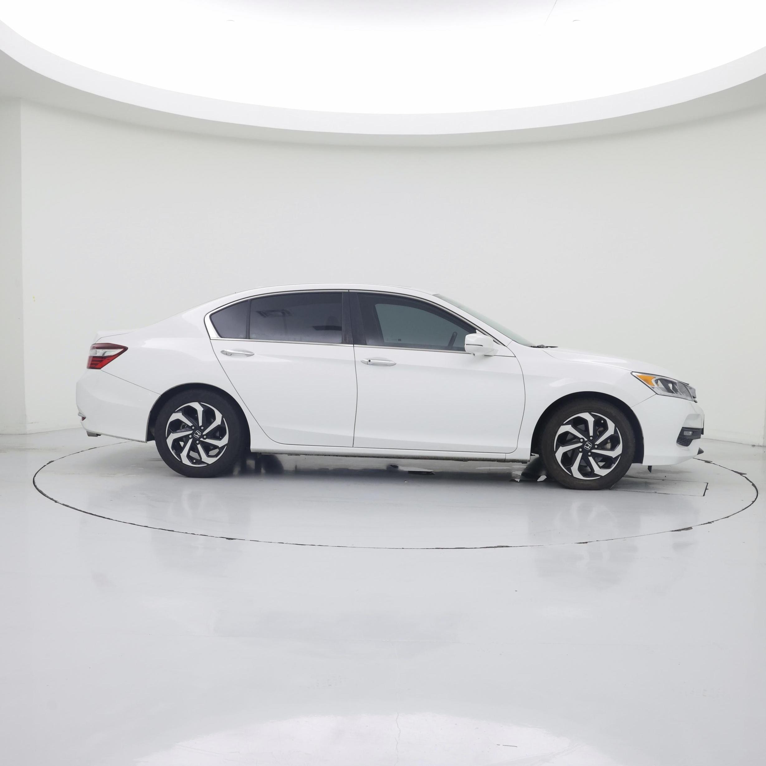 Thumbnail: 2017 Honda Accord - 7