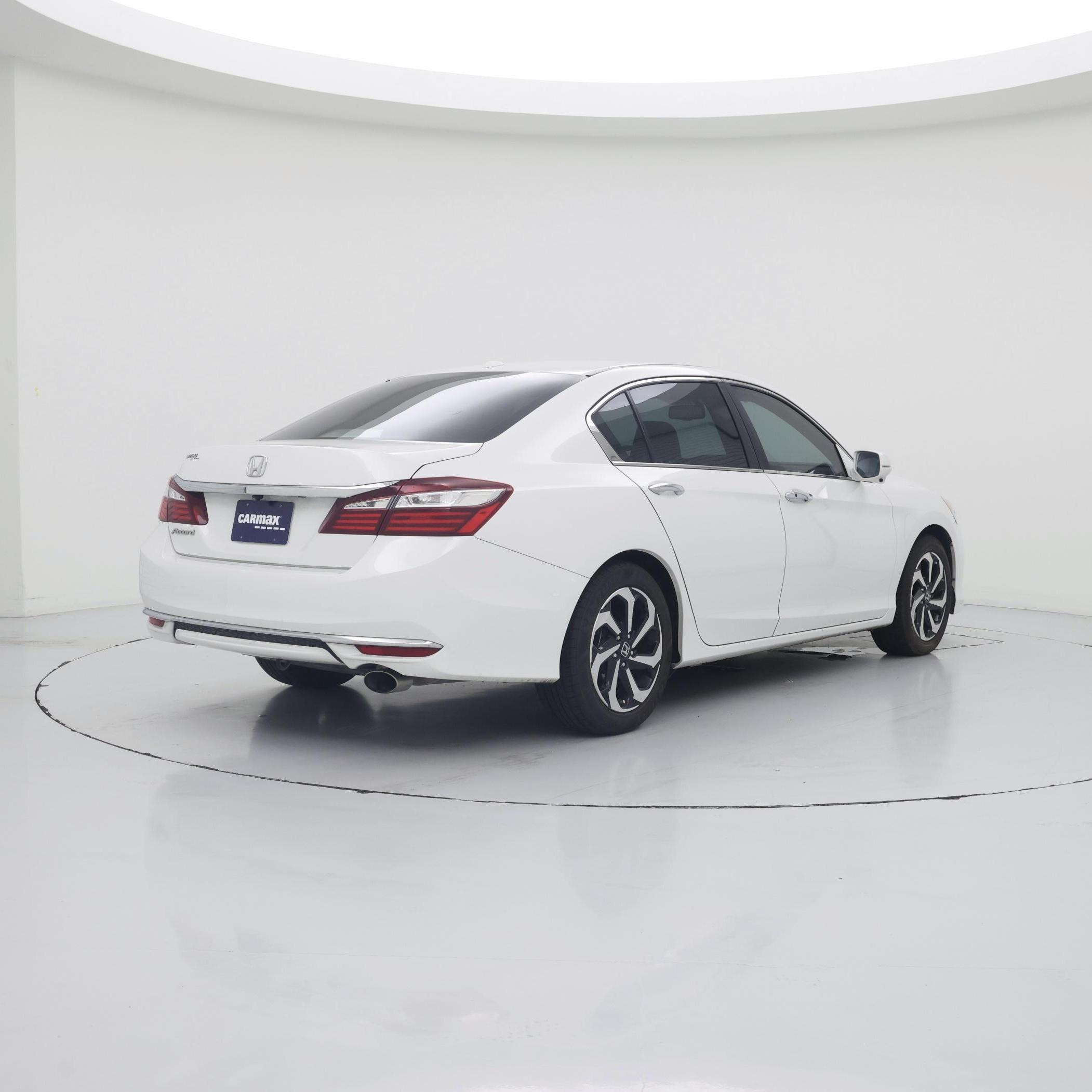 Thumbnail: 2017 Honda Accord - 8