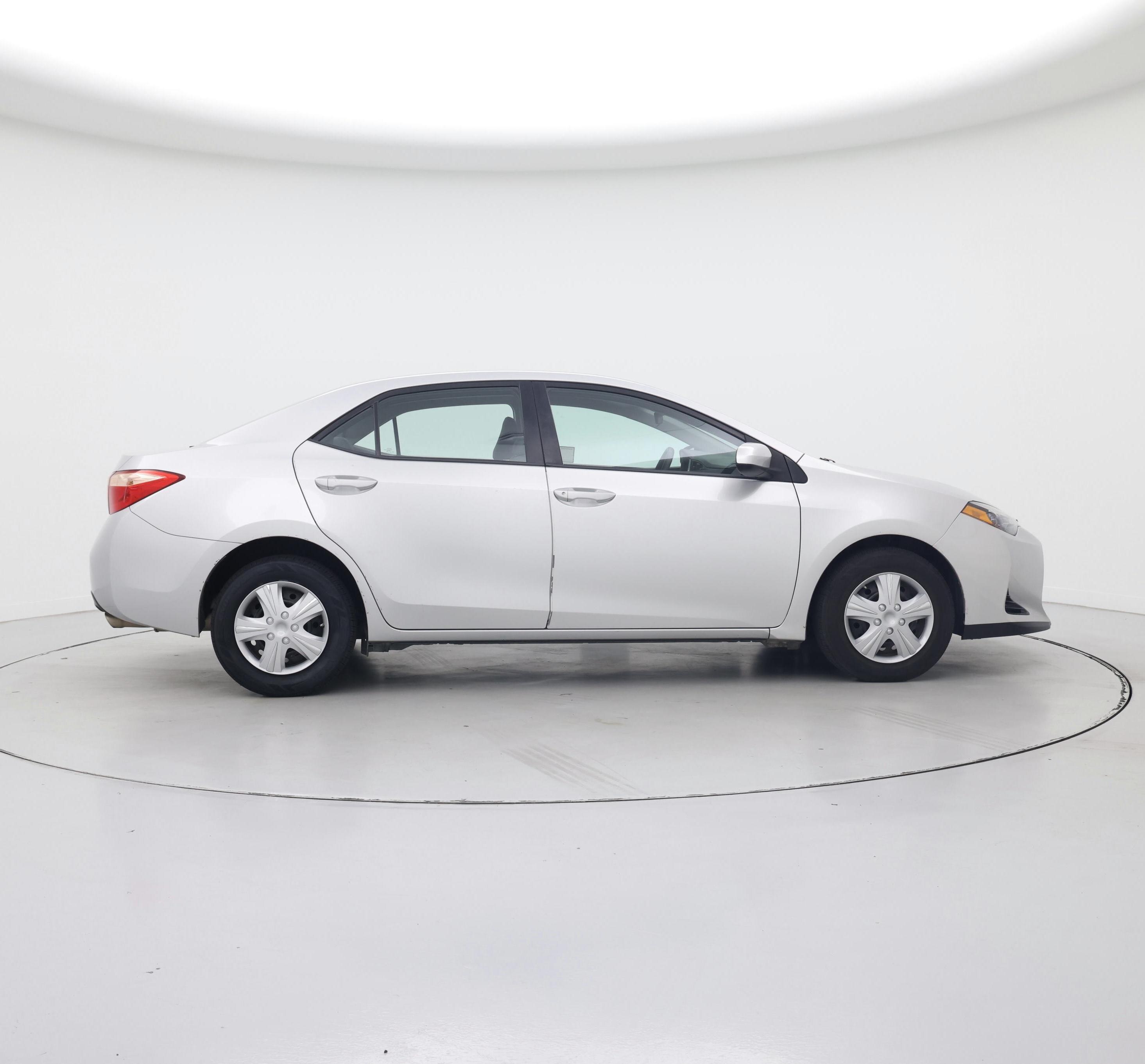 Thumbnail: 2017 Toyota Corolla - 7