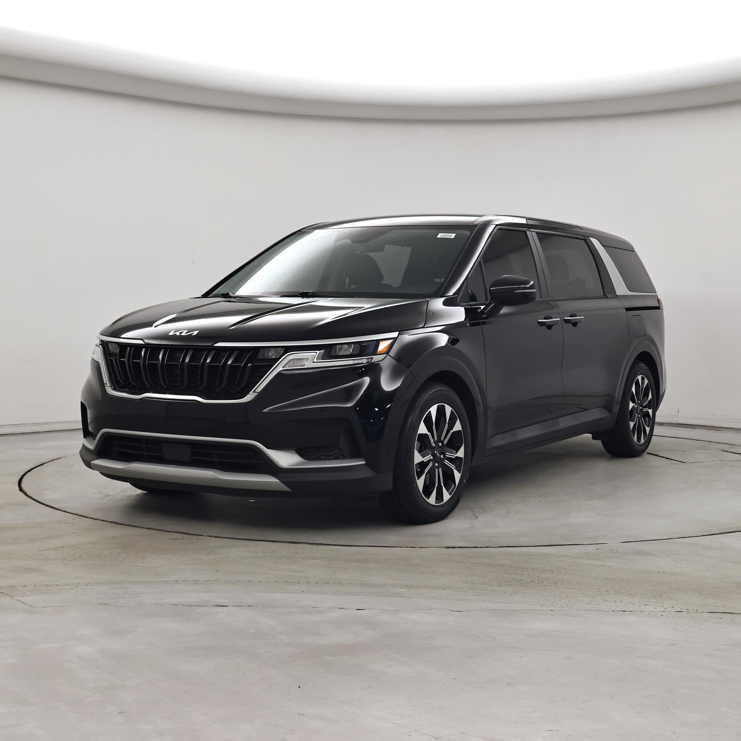 Thumbnail: 2023 Kia Carnival - 4