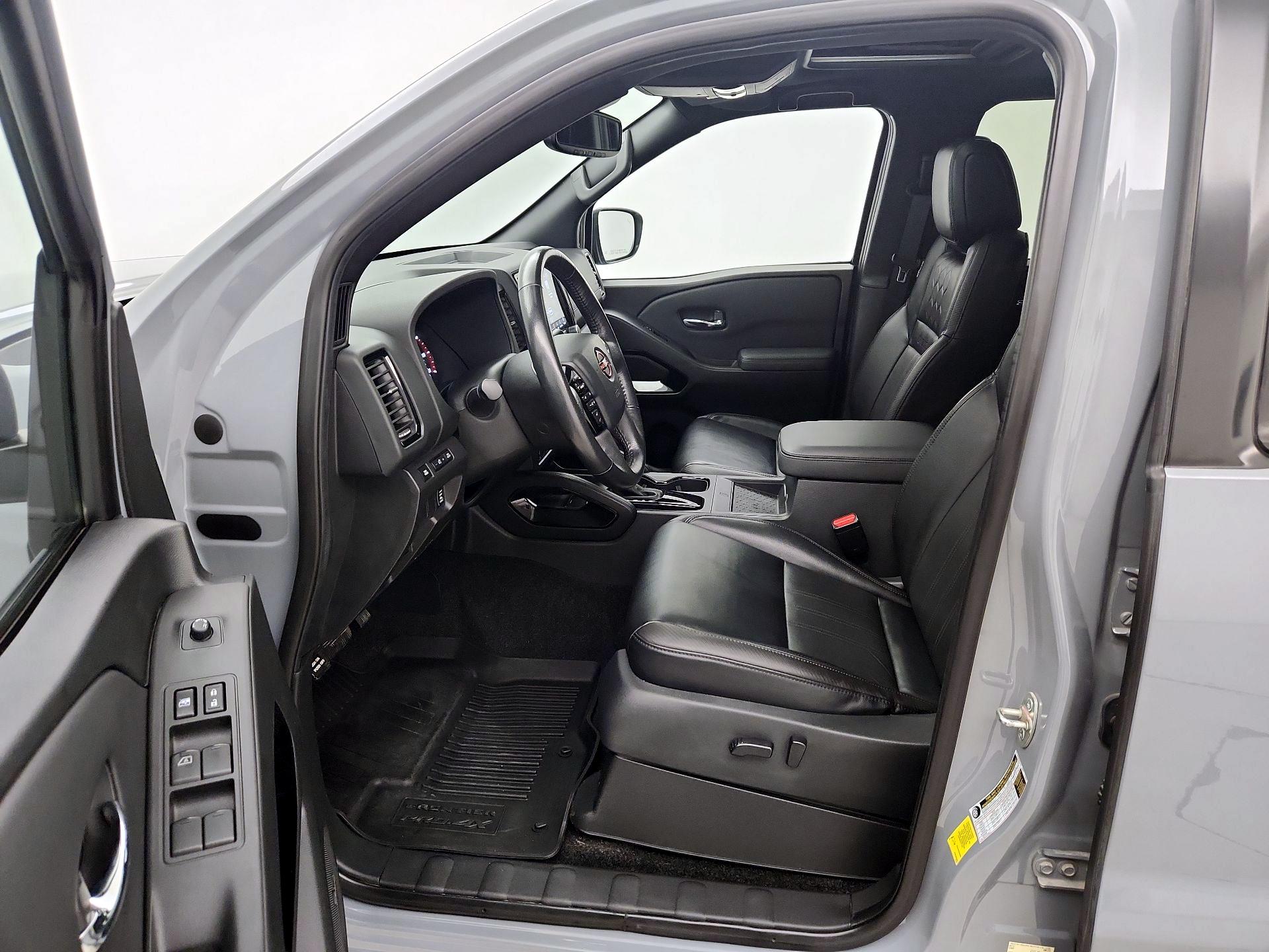 Thumbnail: 2022 Nissan Frontier - 11