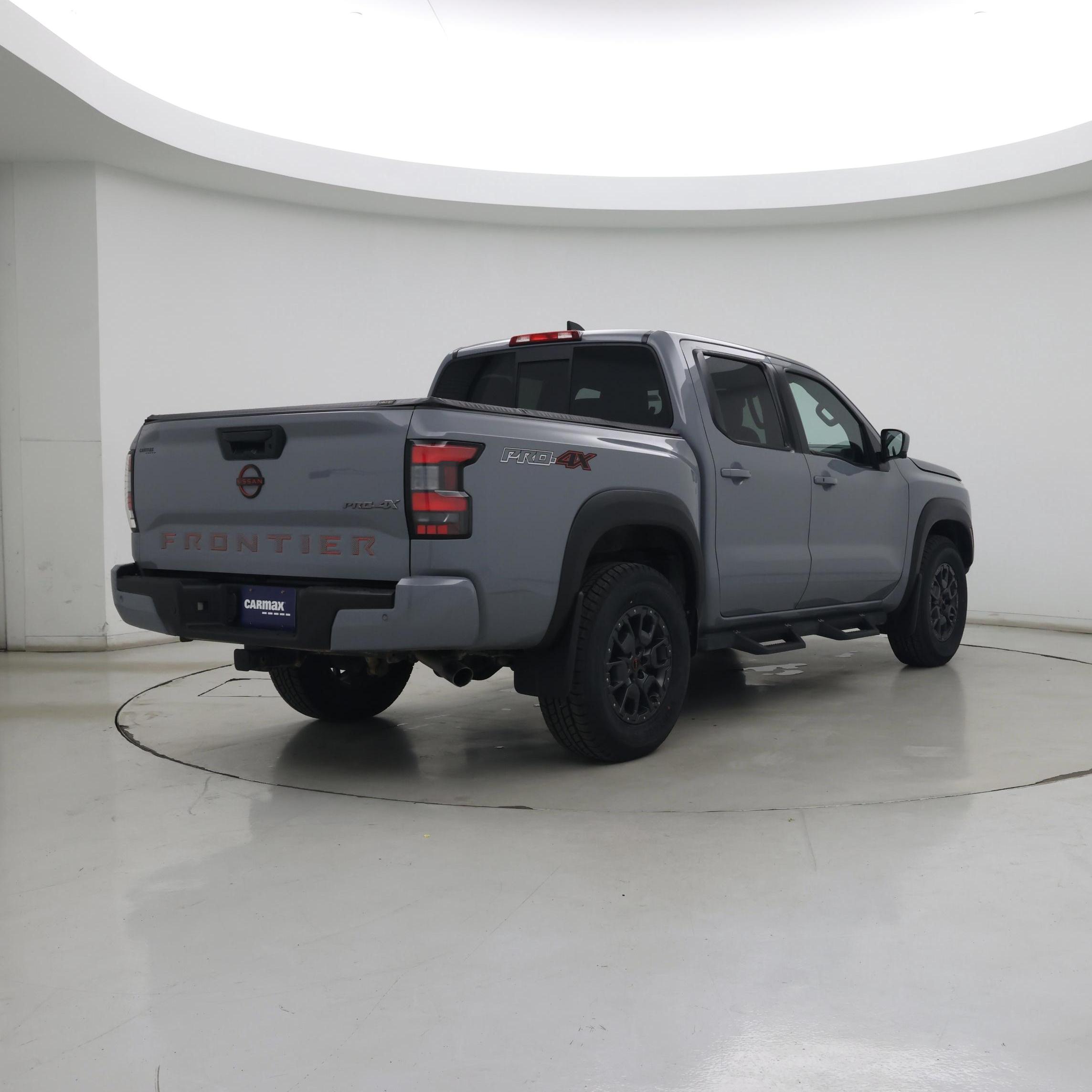 Thumbnail: 2022 Nissan Frontier - 8
