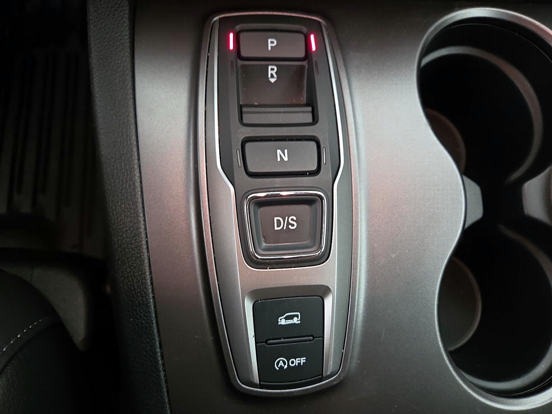 Thumbnail: 2022 Honda Pilot - 16