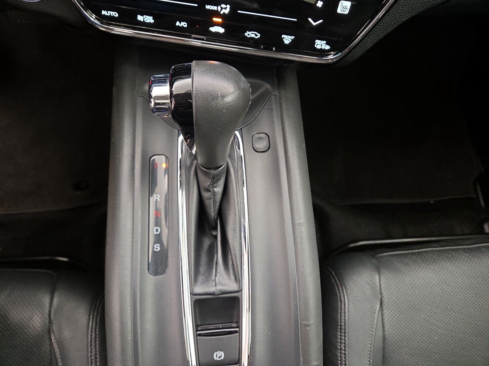 Thumbnail: 2021 Honda HR-V - 17