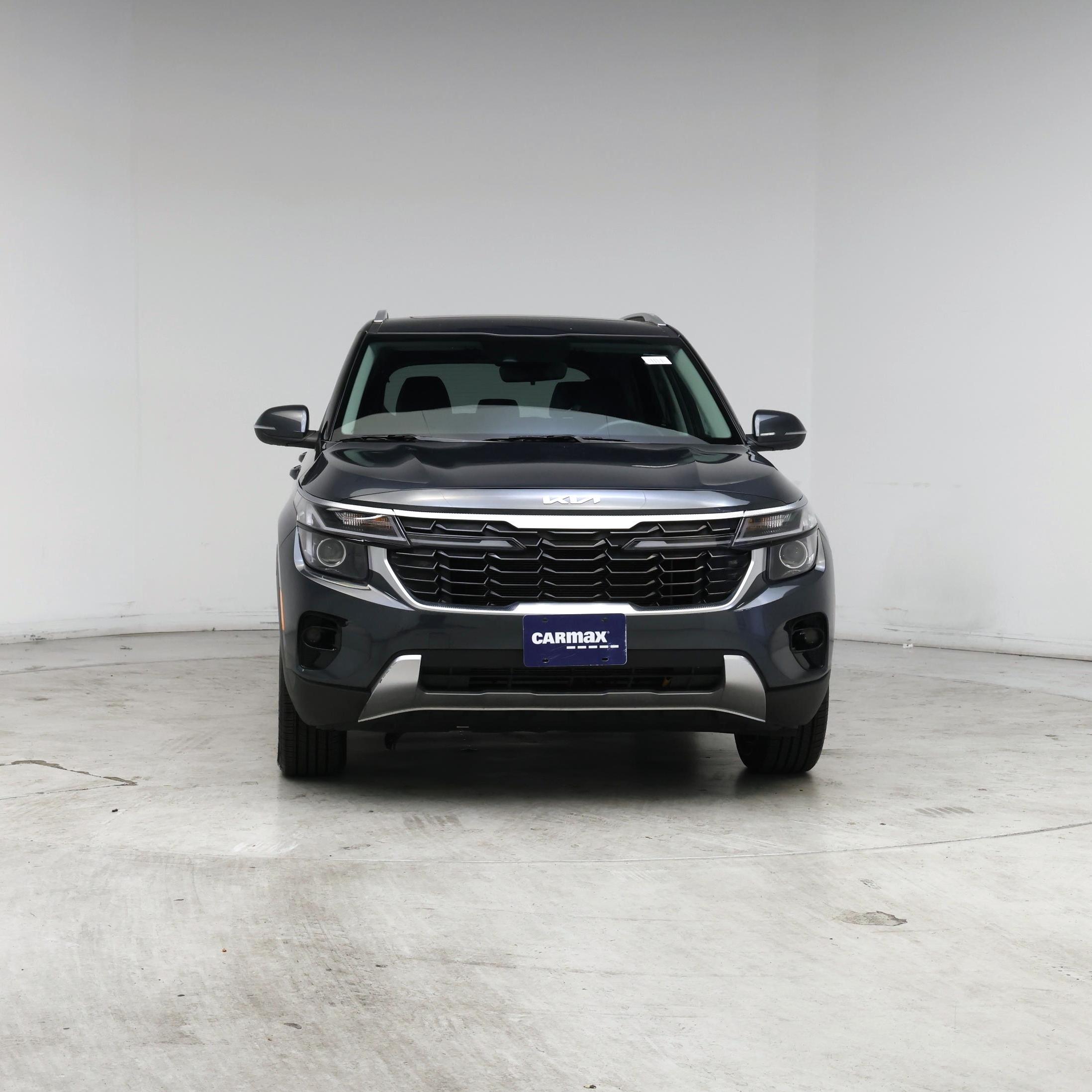 Thumbnail: 2024 Kia Seltos - 5