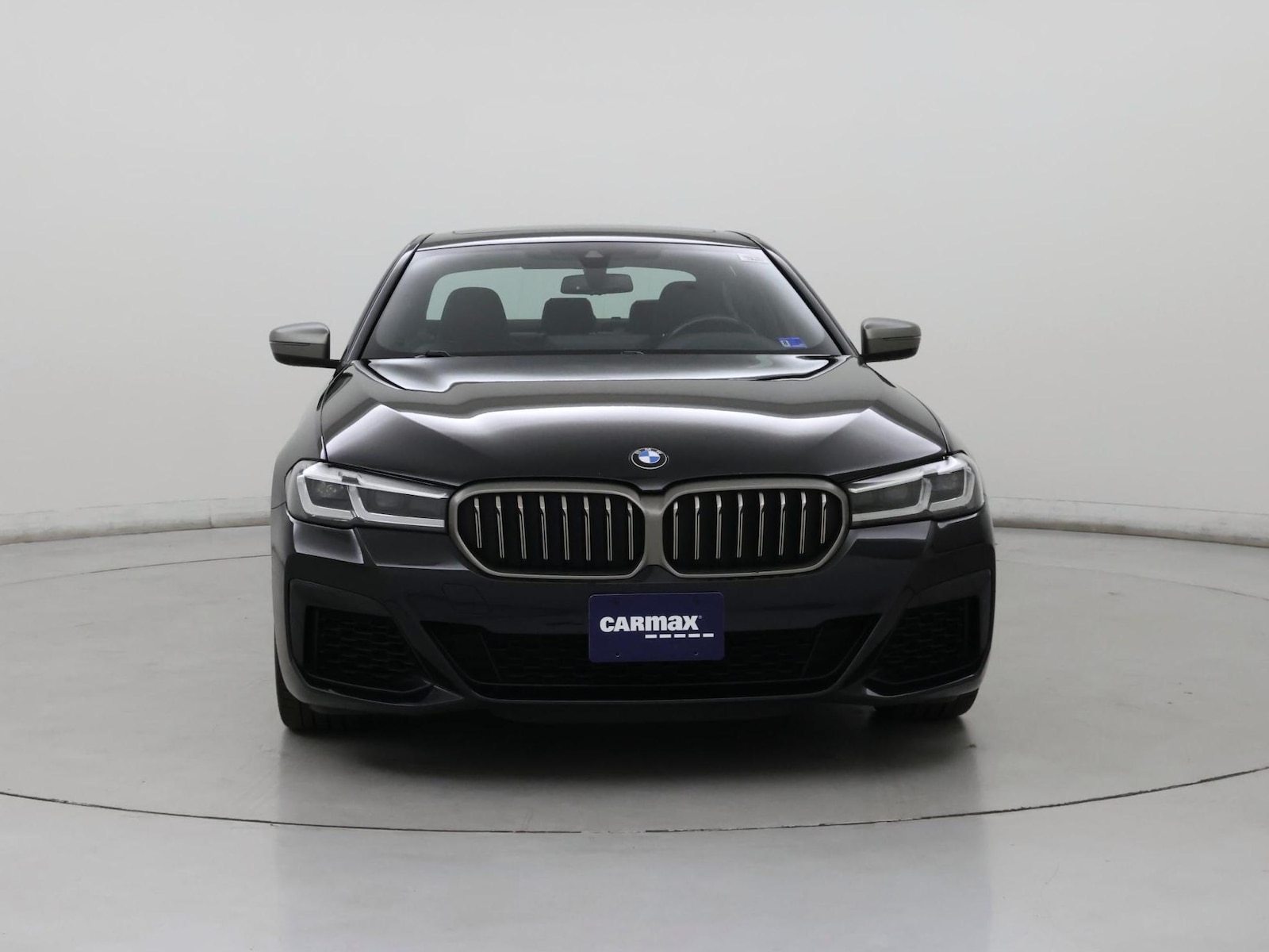 2021 BMW 5 Series M550i - Photo 6